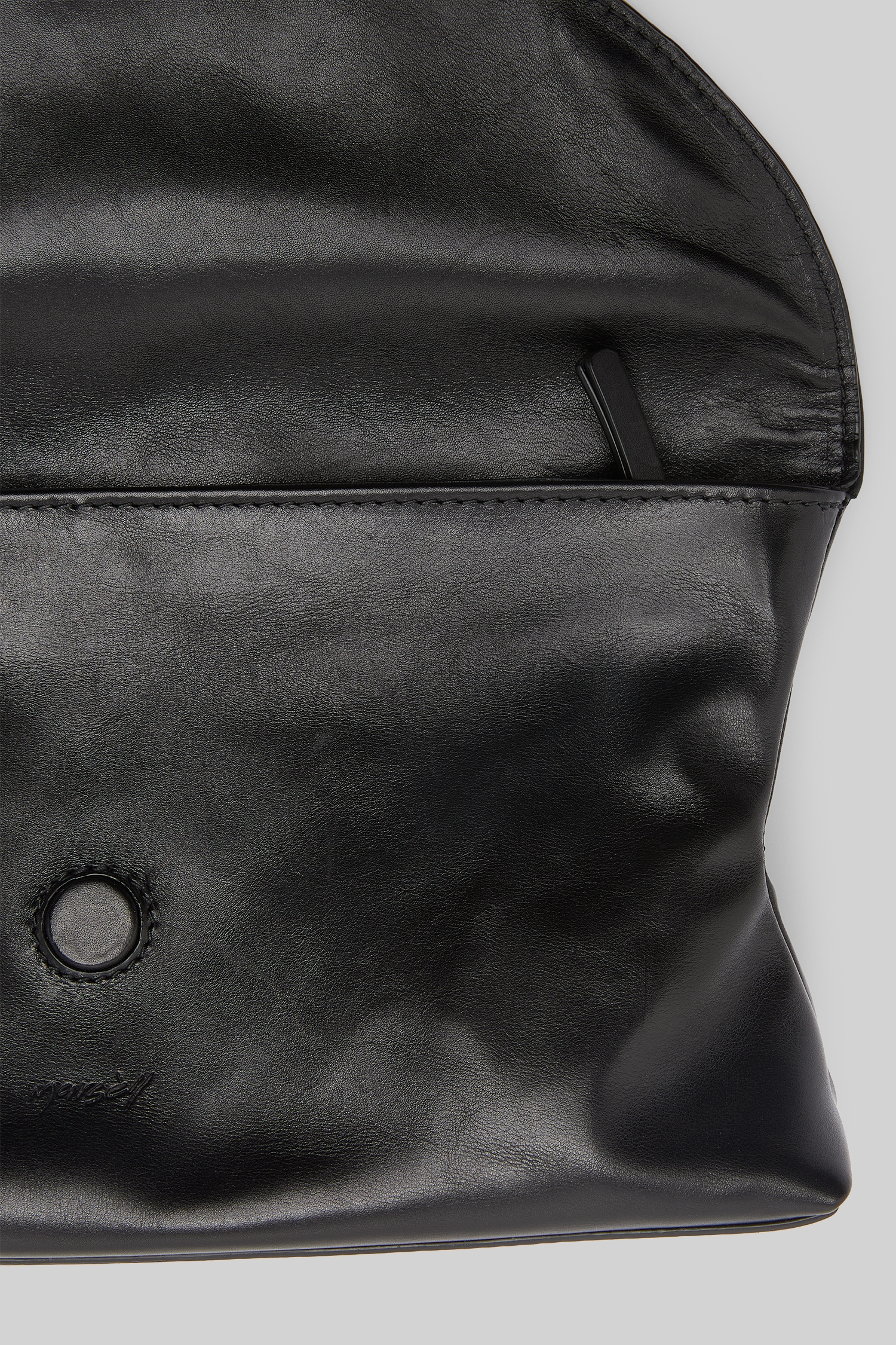 Dromi 2 Black Pouch