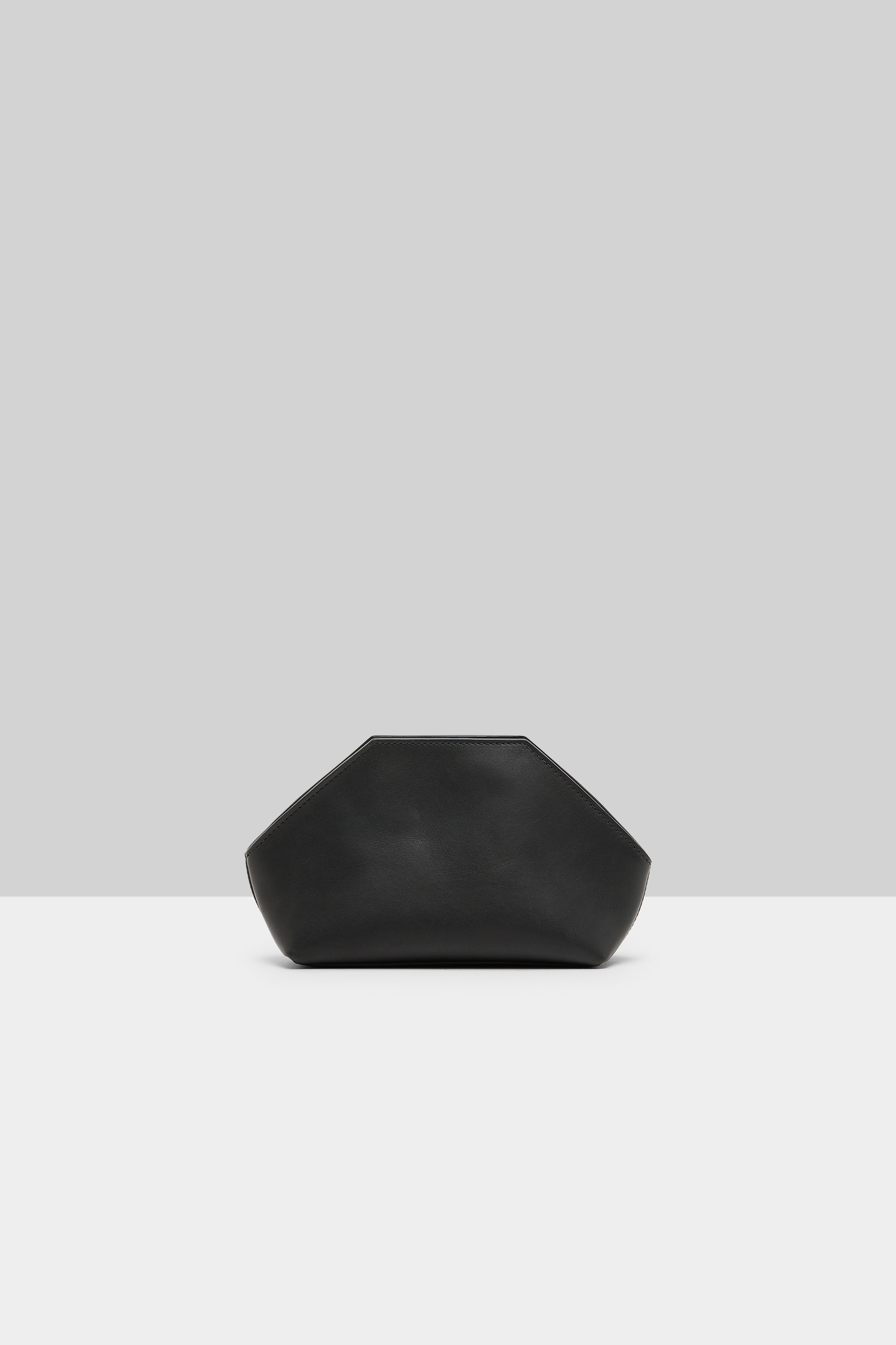 Sago 3 Black Pouch