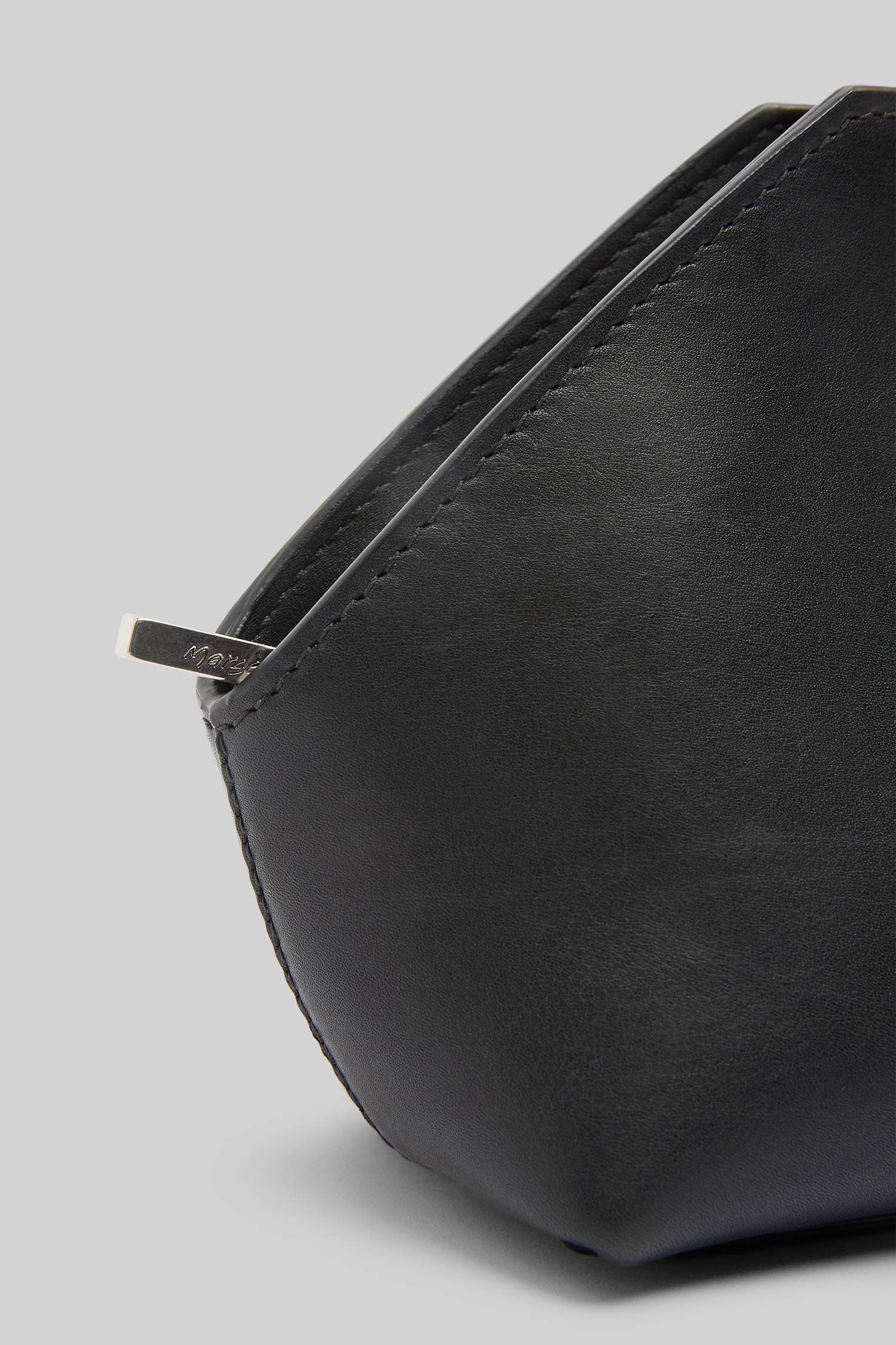 Sago 3 Black Pouch