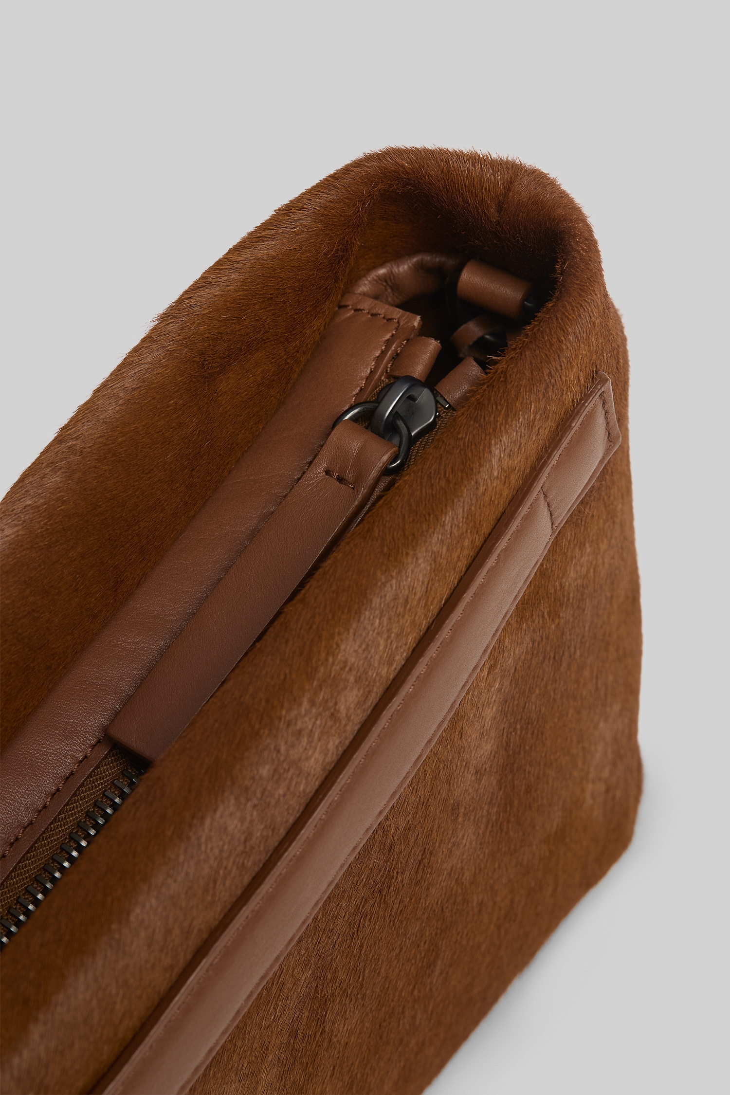Fantasmino Basalt Leather Clutch