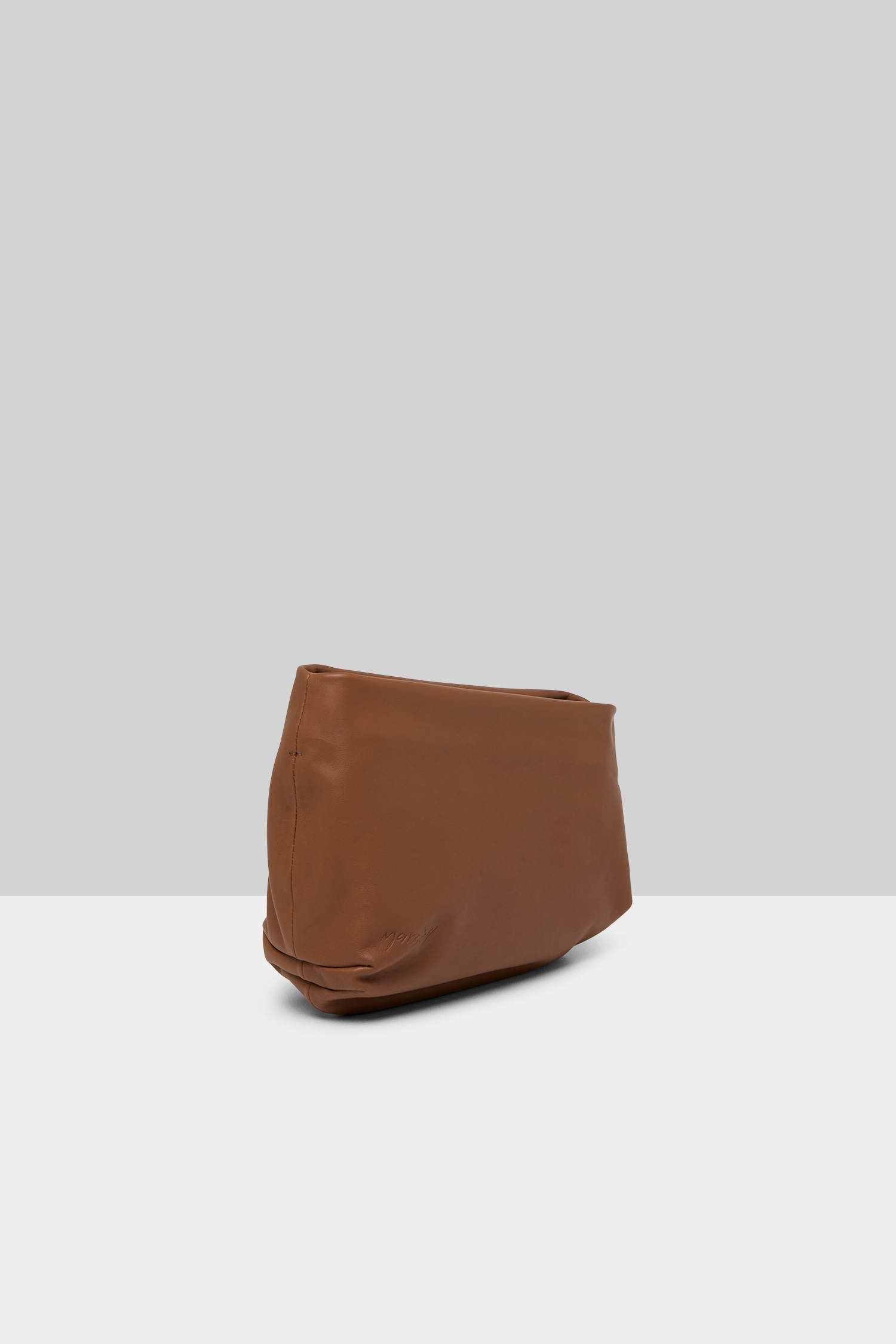 Fantasmino Basalt Clutch