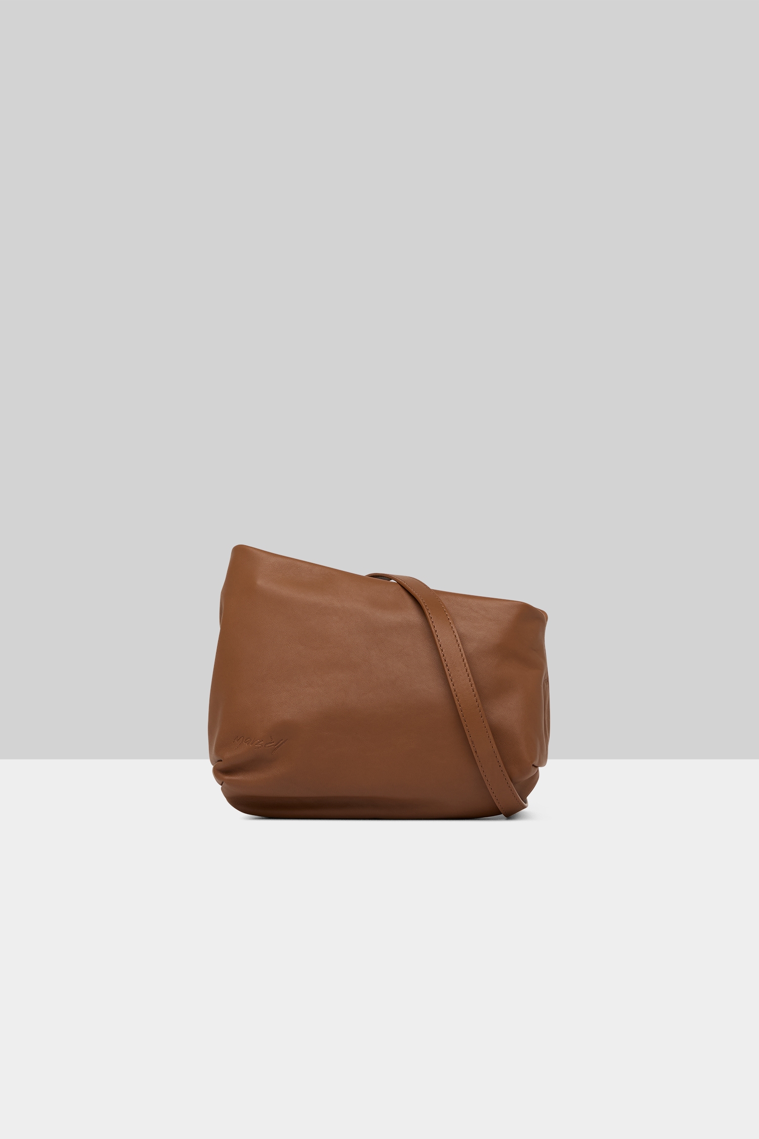 Fantasmino Basalt Clutch