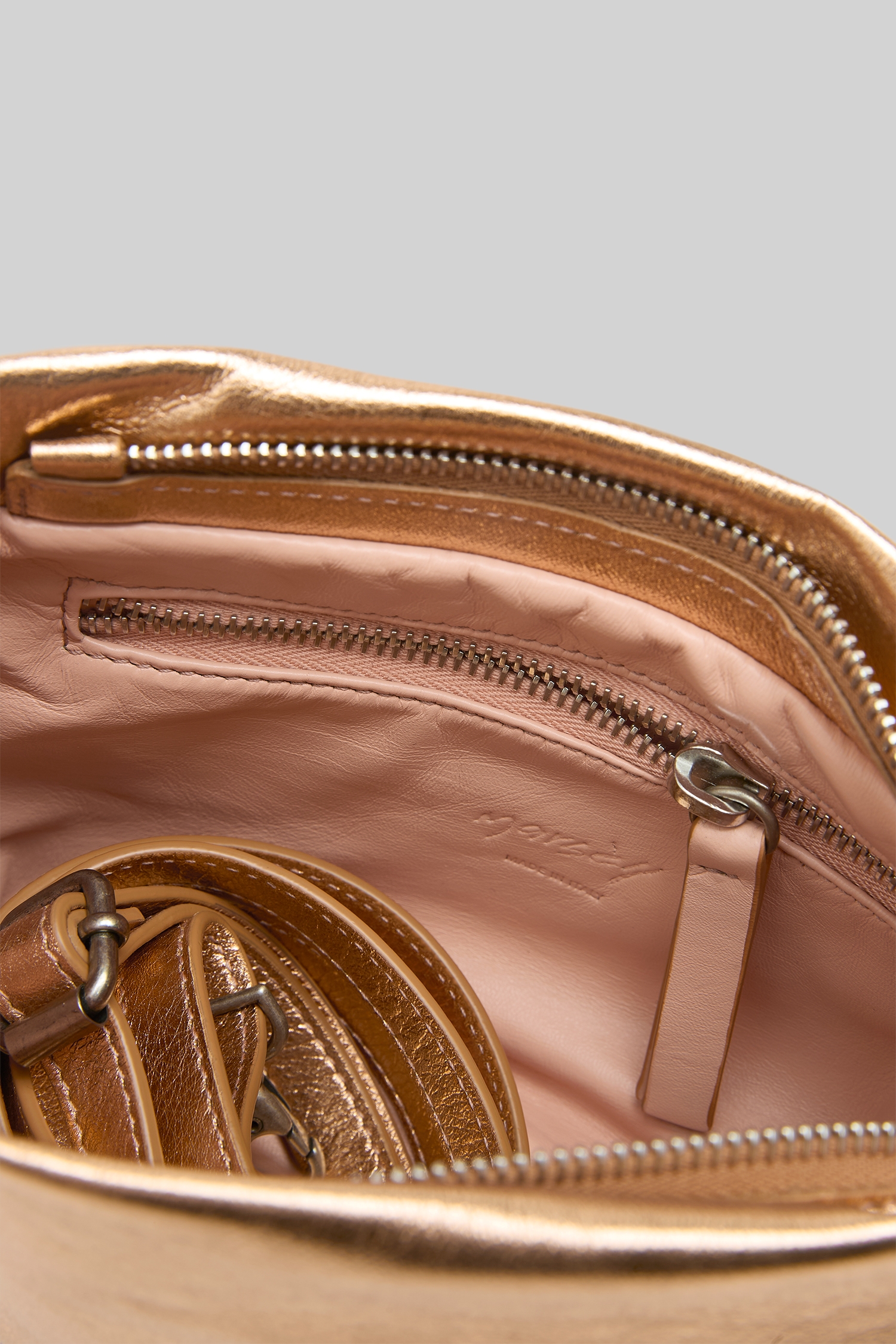 Fantasmino Copper Foil Clutch