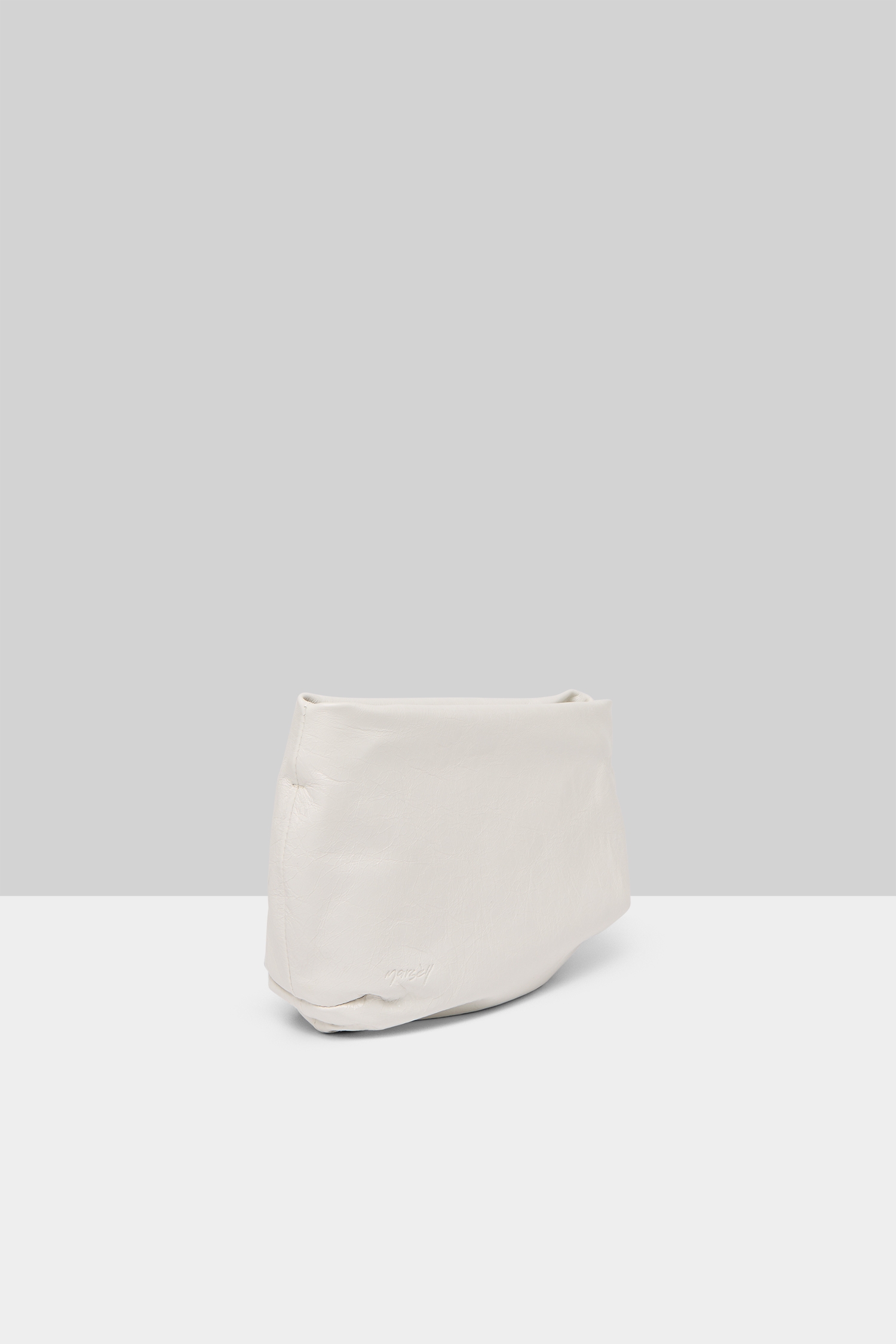 Fantasmino White Clutch