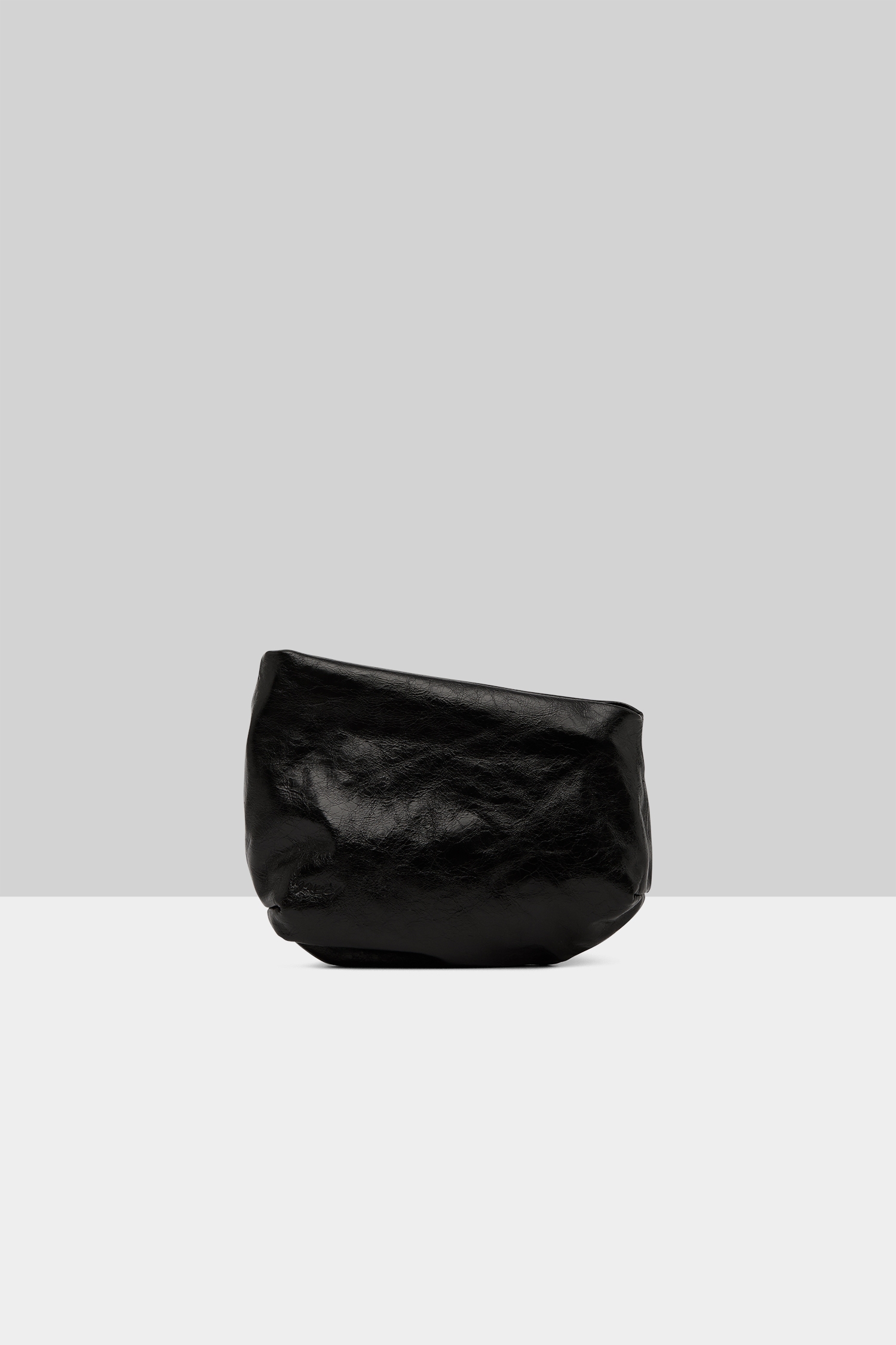 Fantasmino Black Clutch