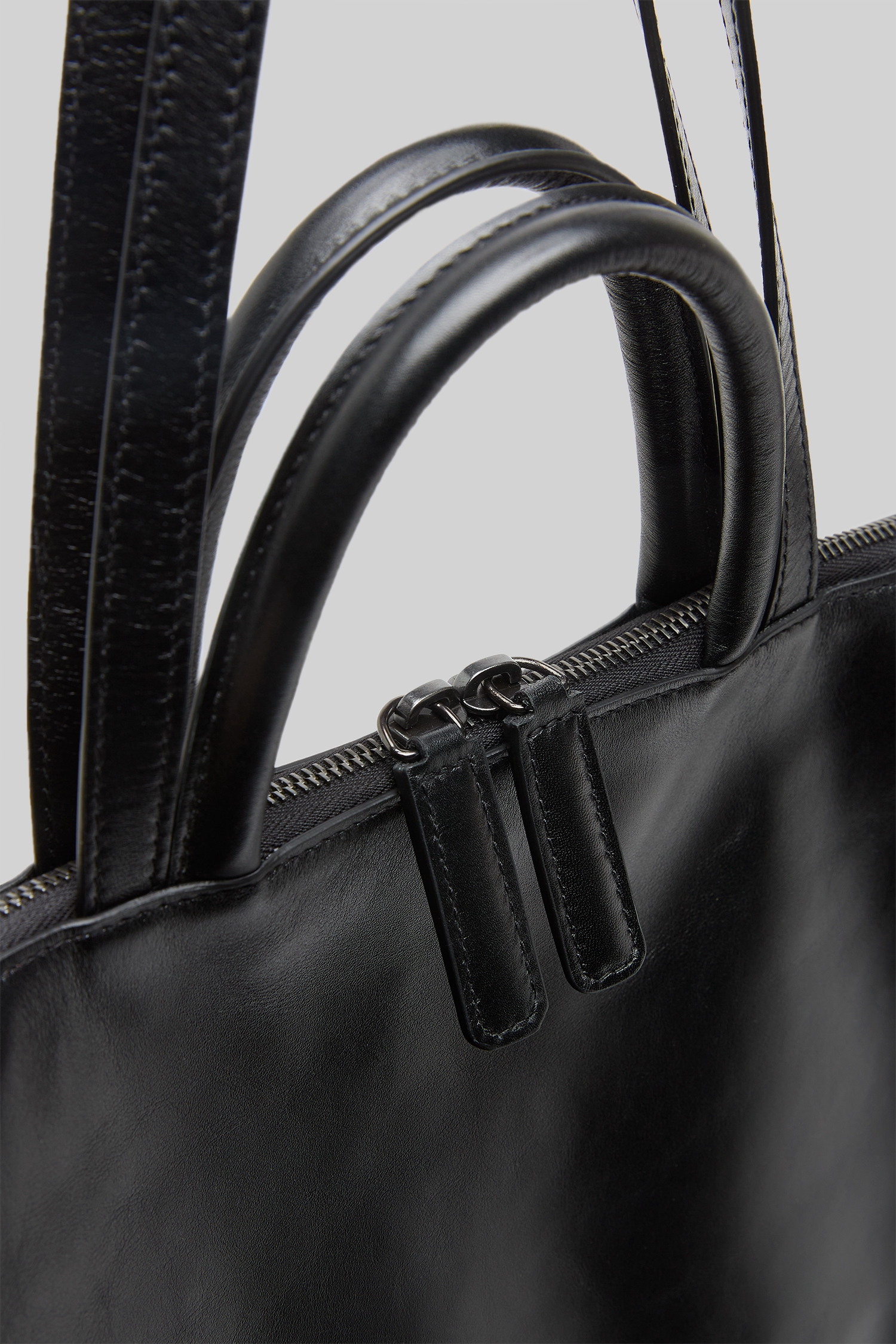 4 Lunga Black Tote Bag