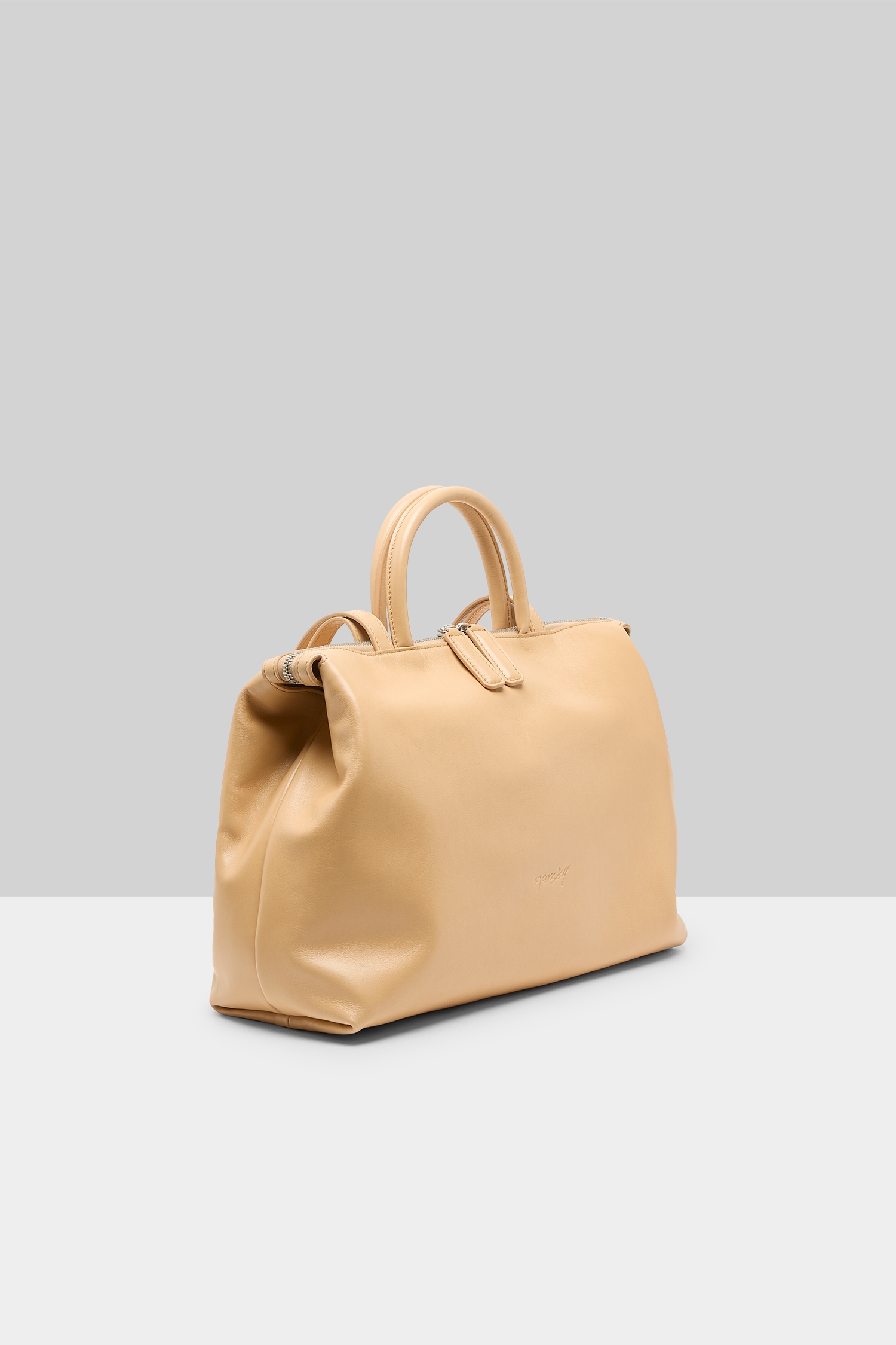 4 Dritta Mat Crossbody Bag