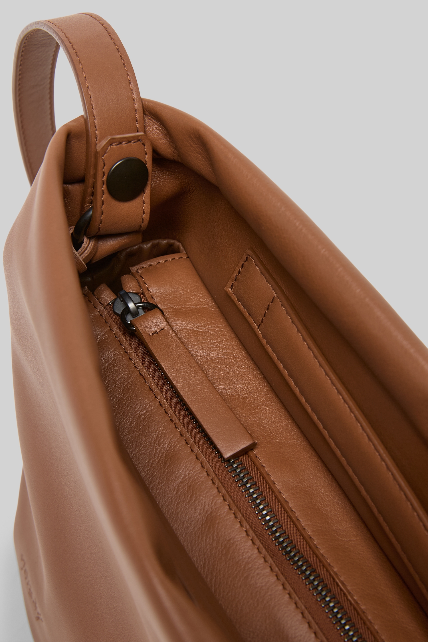 Fanta Basalt Leather Crossbody Bag
