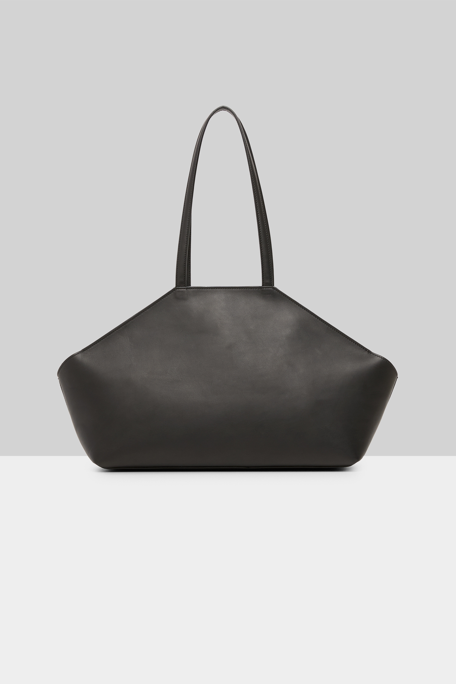 Sagomina Black Leather Shoulder Bag