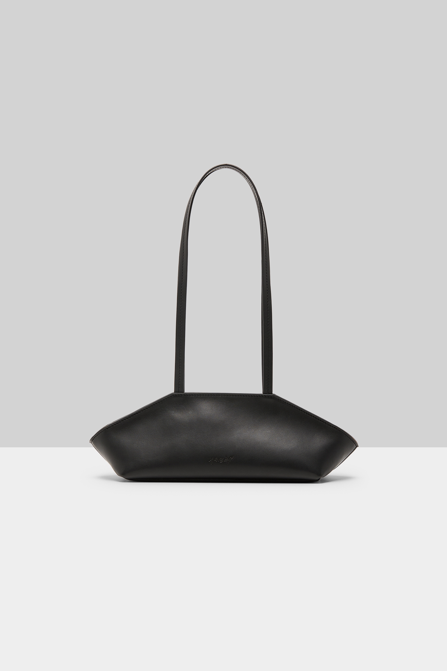 Sapi Black Leather Shoulder Bag