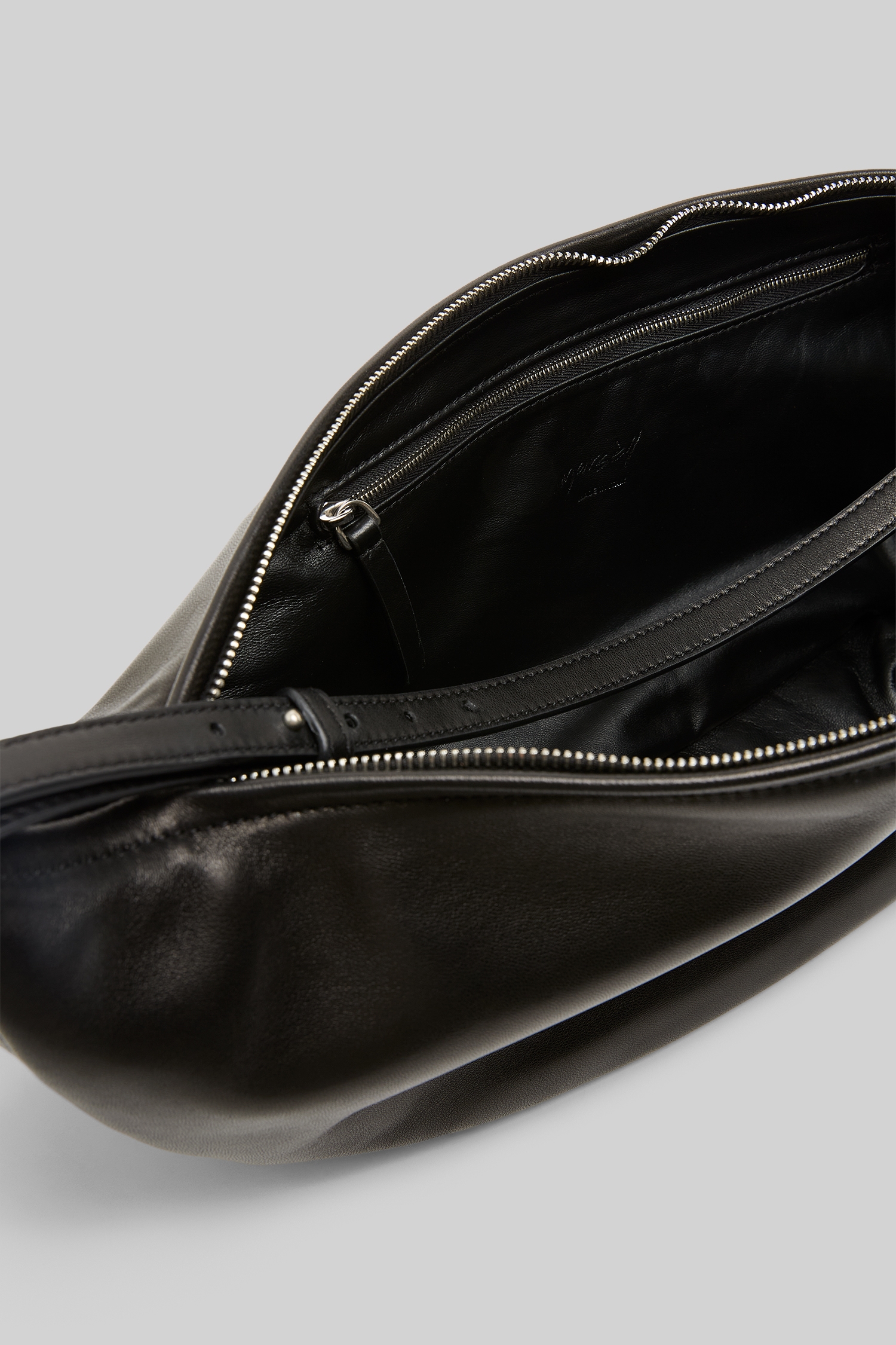 Volta Black Shoulder Bag
