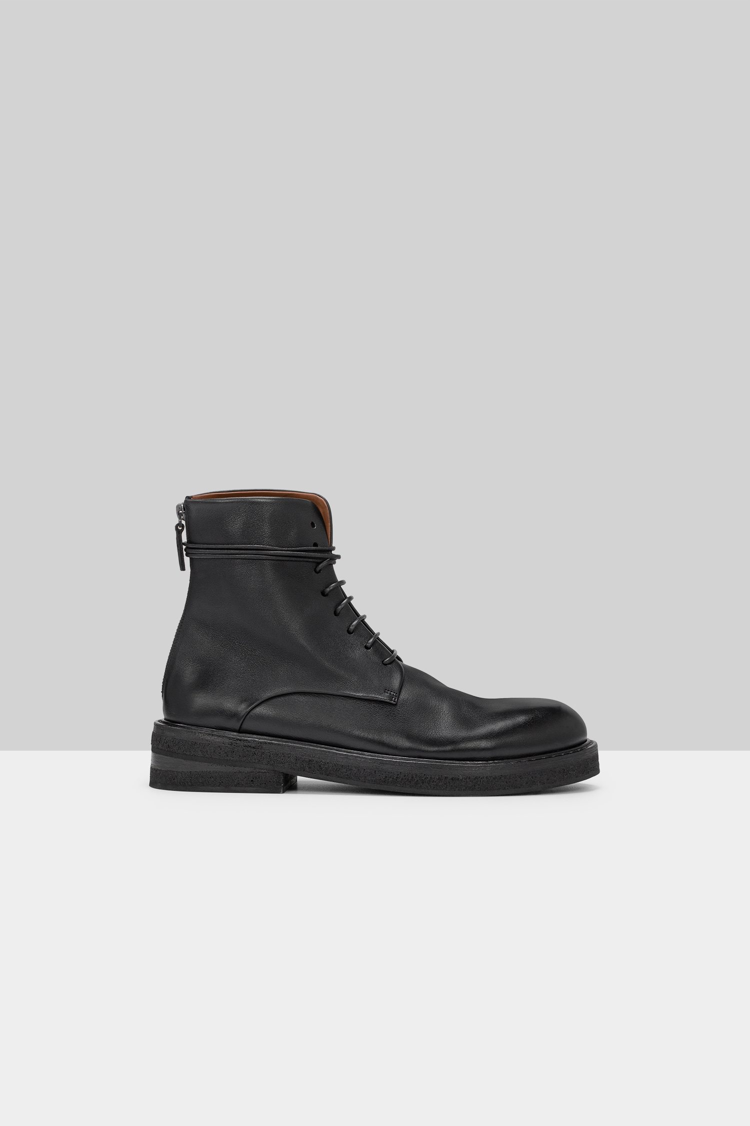Parrucca Black Leather Combat Boots