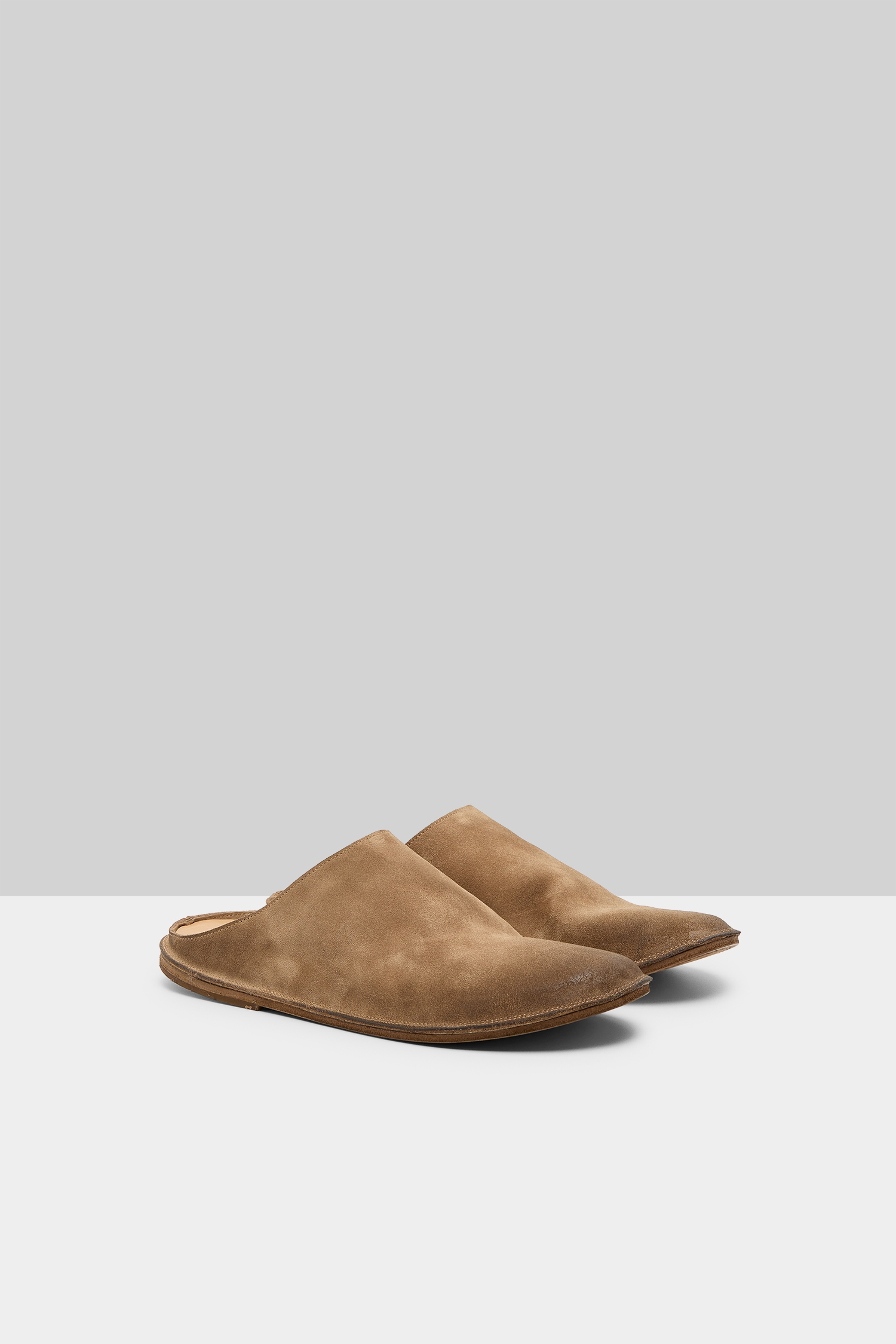 Mules for Men: leather flats and closed toe clogs | Marsèll