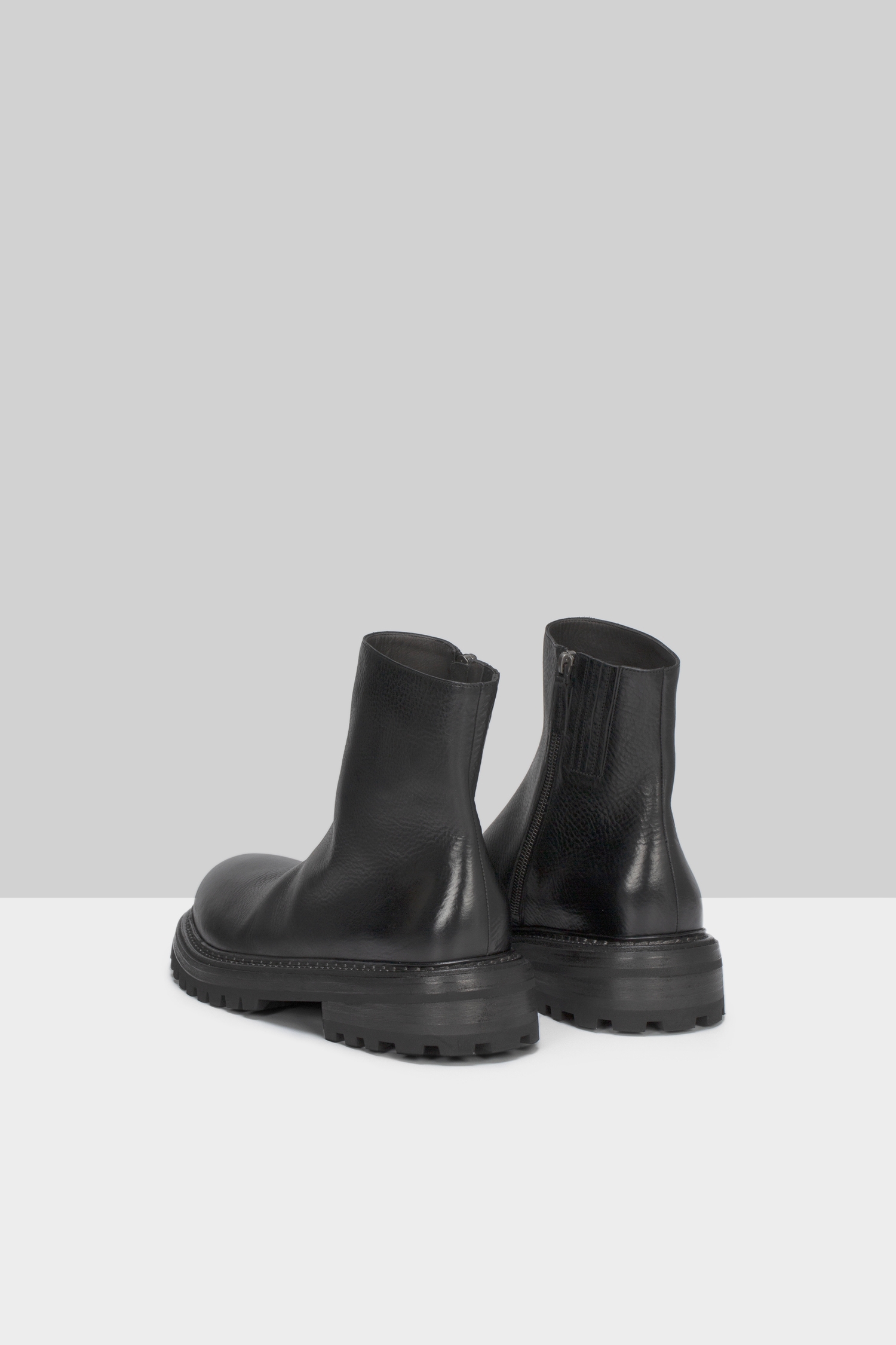 Carrucola Black Leather Ankle Boots
