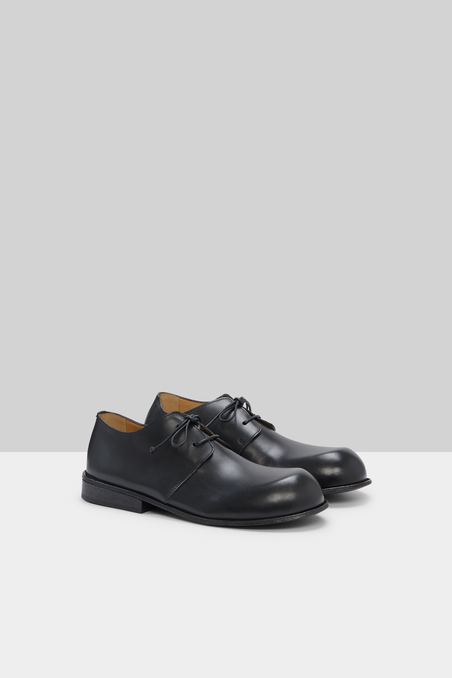 Muso Black Derby Shoes