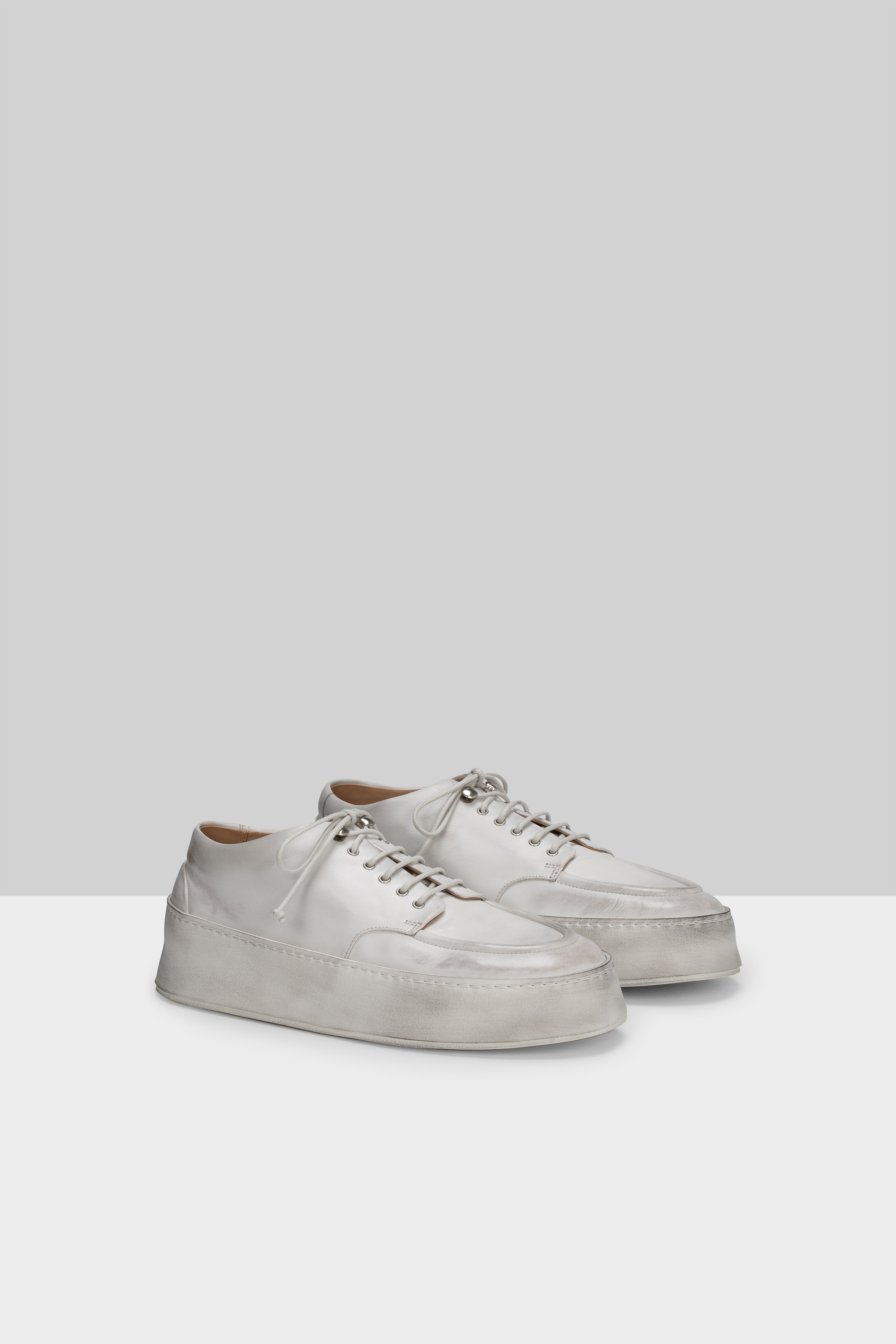 Cassapana White-Grey Derby Shoes