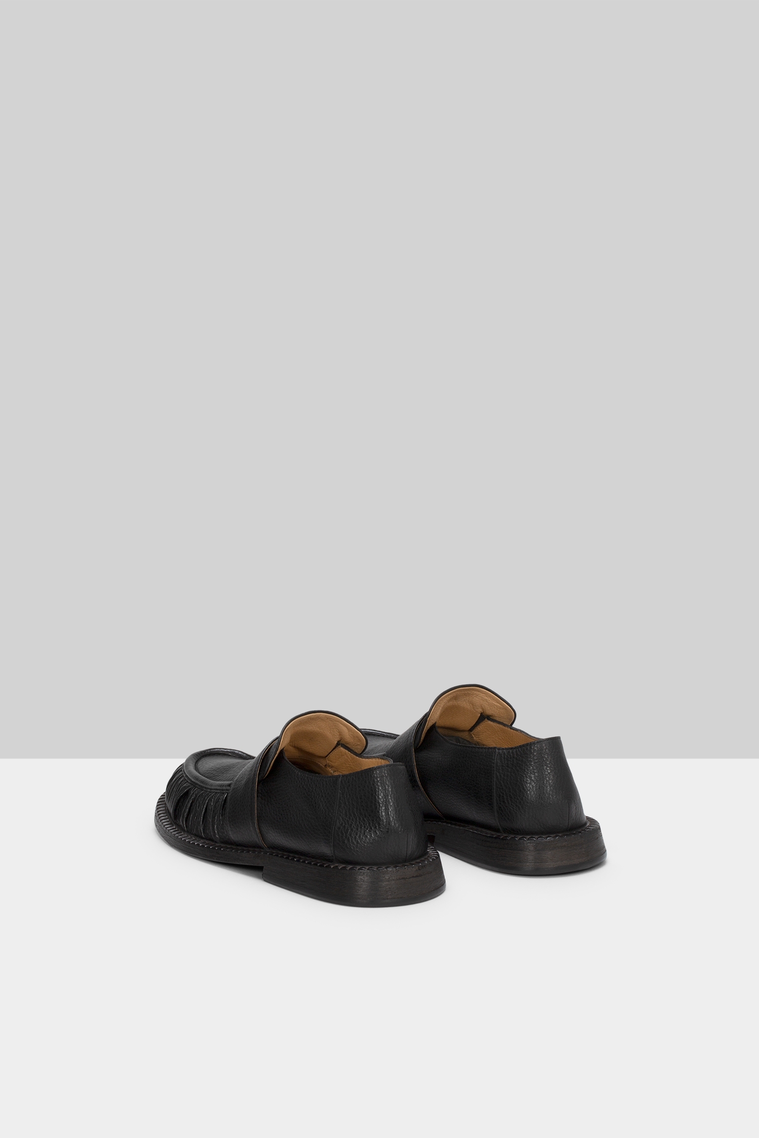 Alluce Estiva Black Leather Loafers