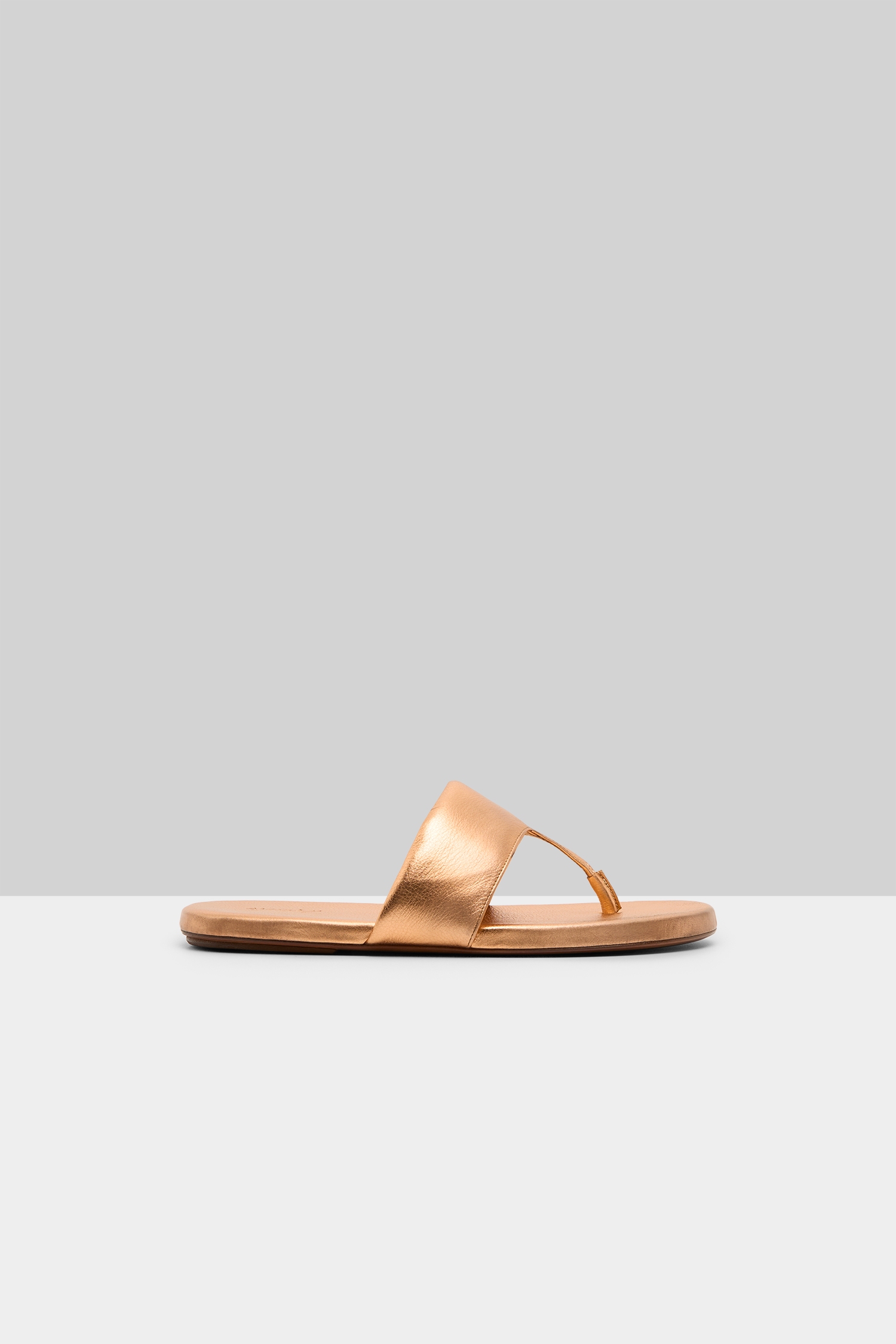 Spanciata Copper Foil Thong Sandals