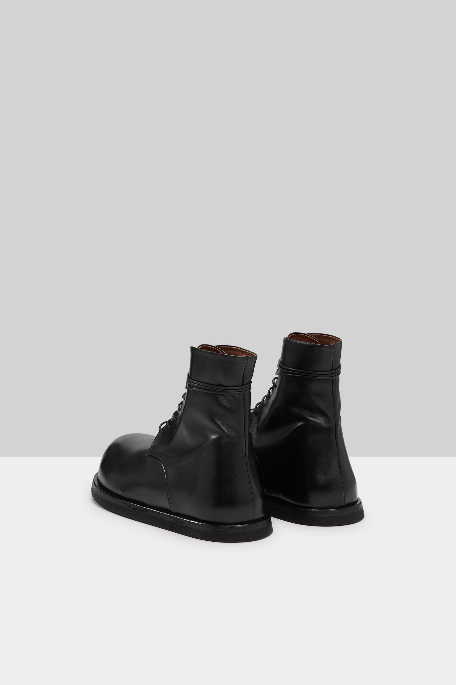 Gigante Black Leather Ankle Boots