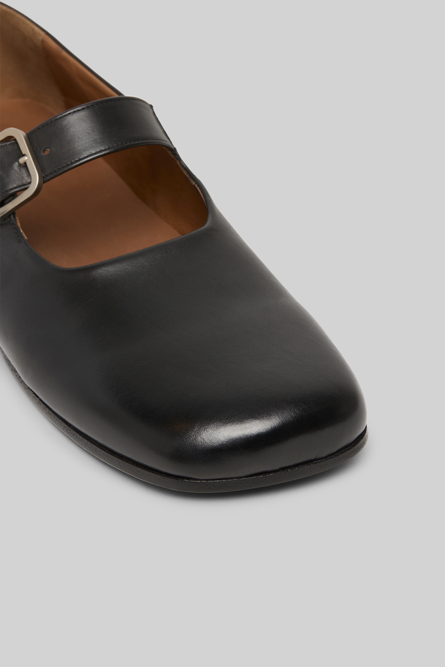 Appiedi Black Leather Slip On Shoes