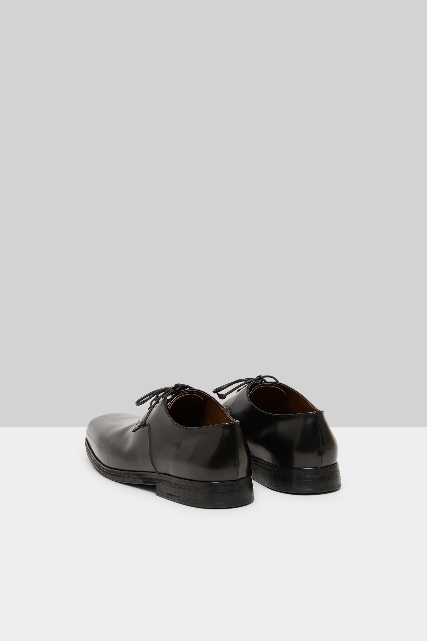 Parapetto Black Leather Derby Shoes