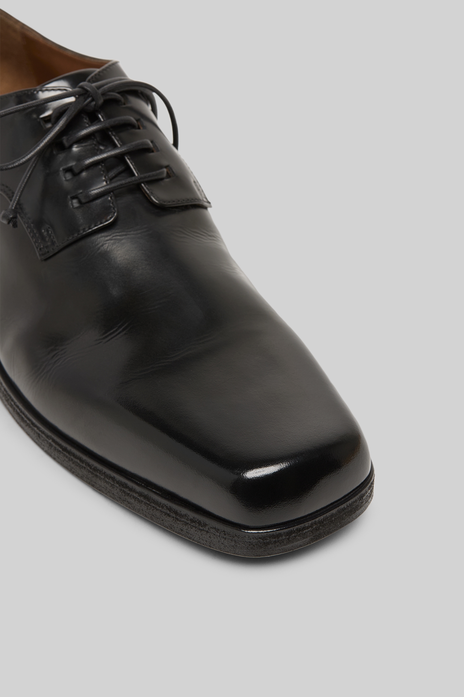 Parapetto Black Leather Derby Shoes
