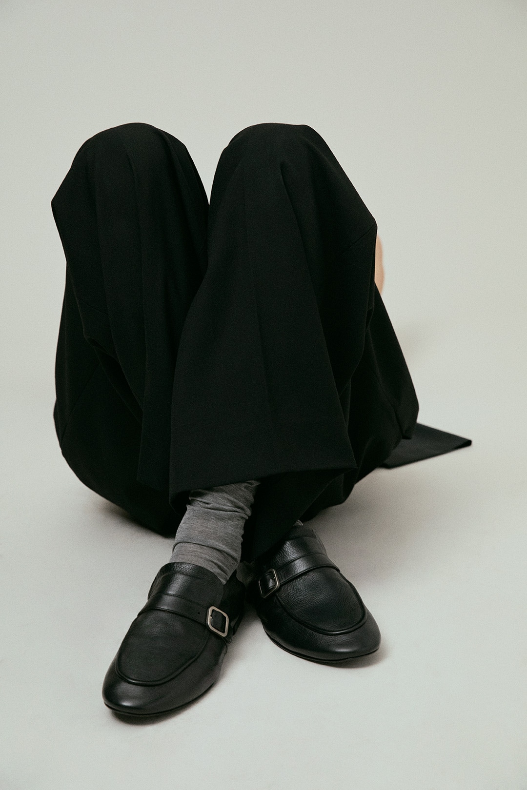 Mandolo Black Loafers