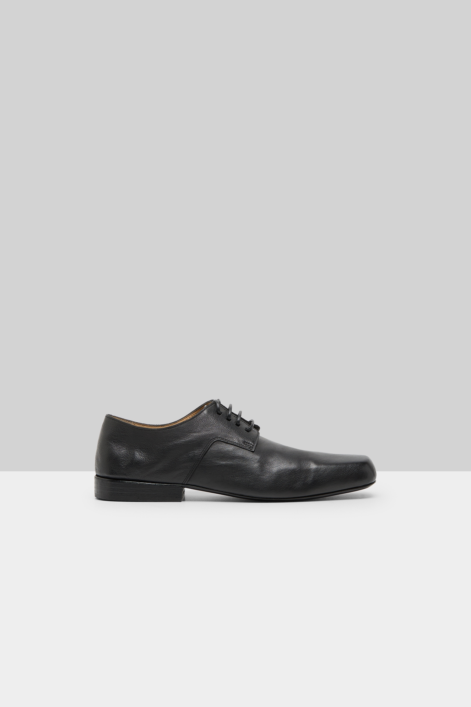 Naso Black Derby Shoes