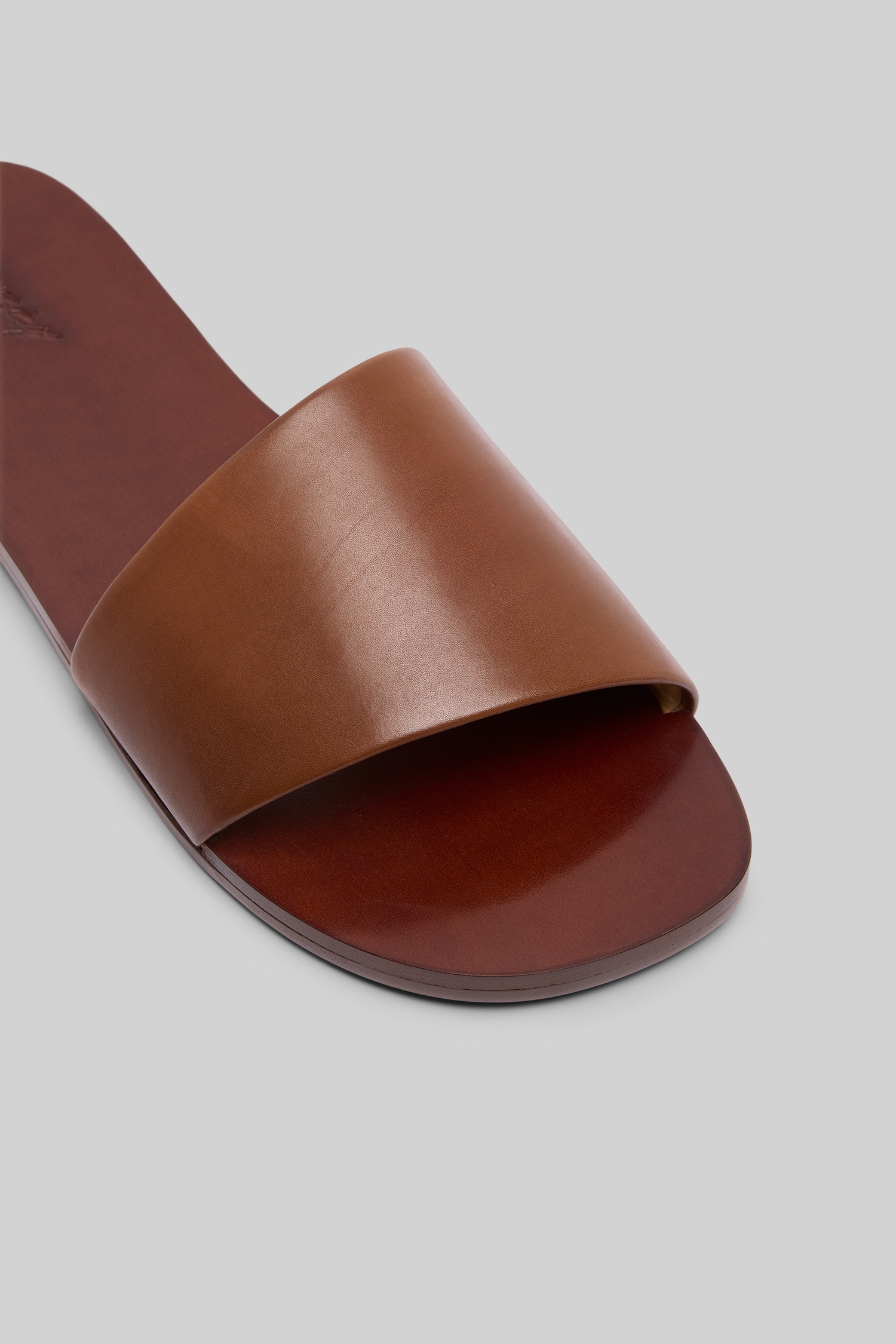 Sottile Basalt Sandal