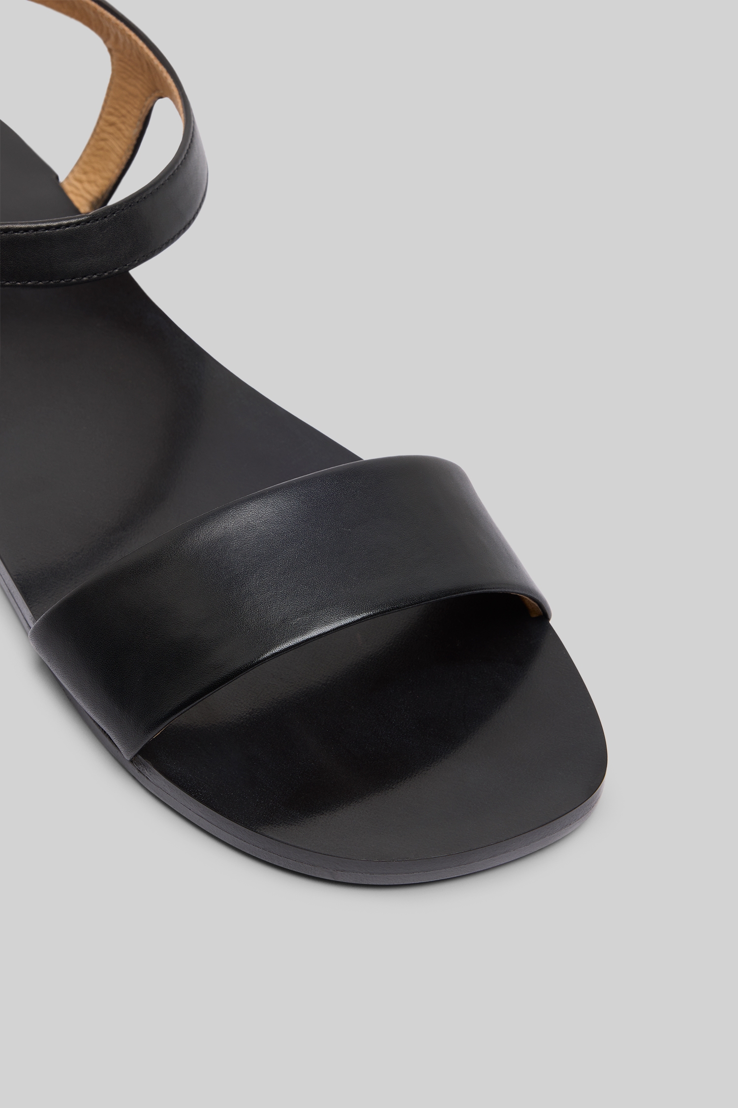 Sottile Black Sandal