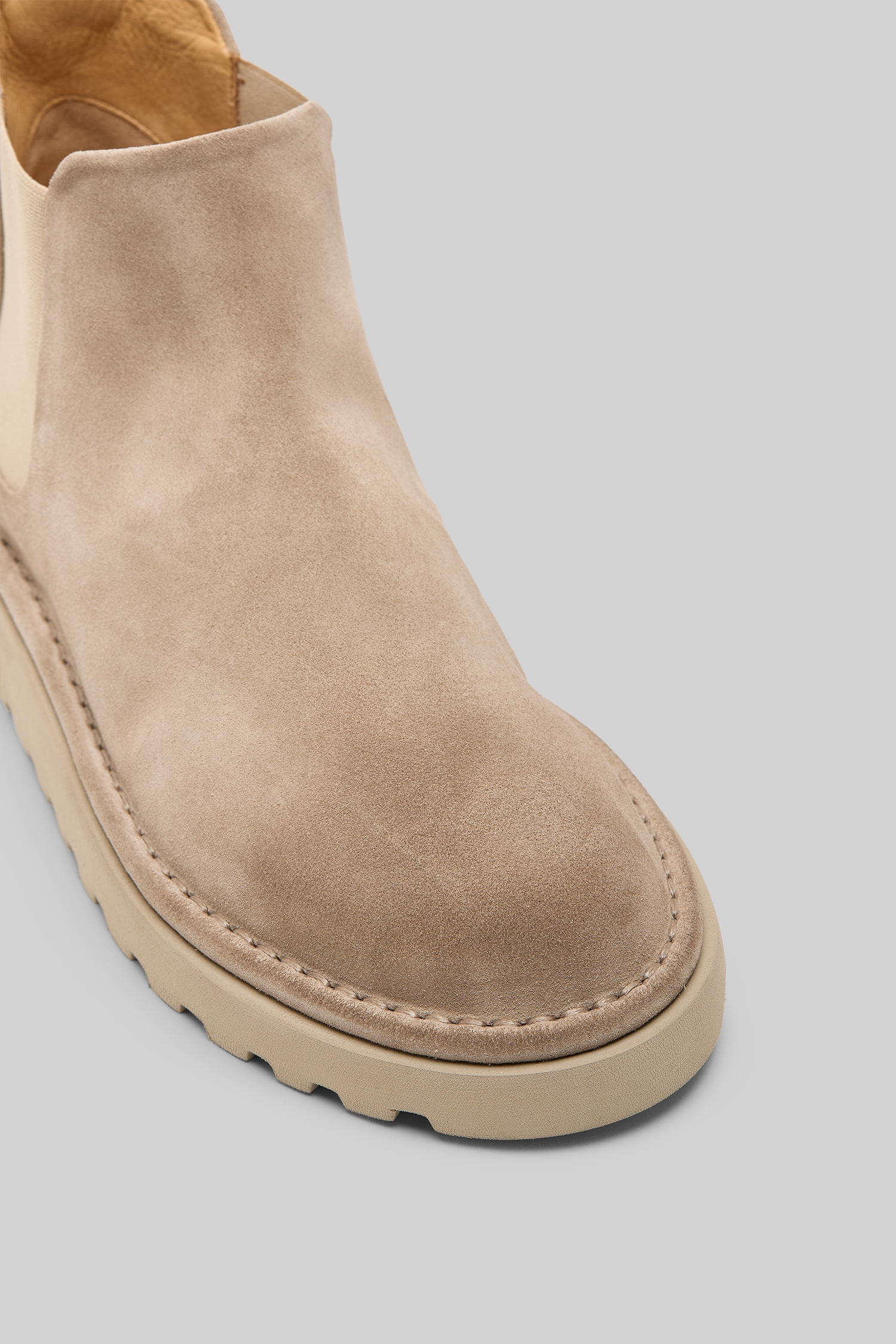 Sancrispa Alta Pomice Clay Suede Chelsea Boots