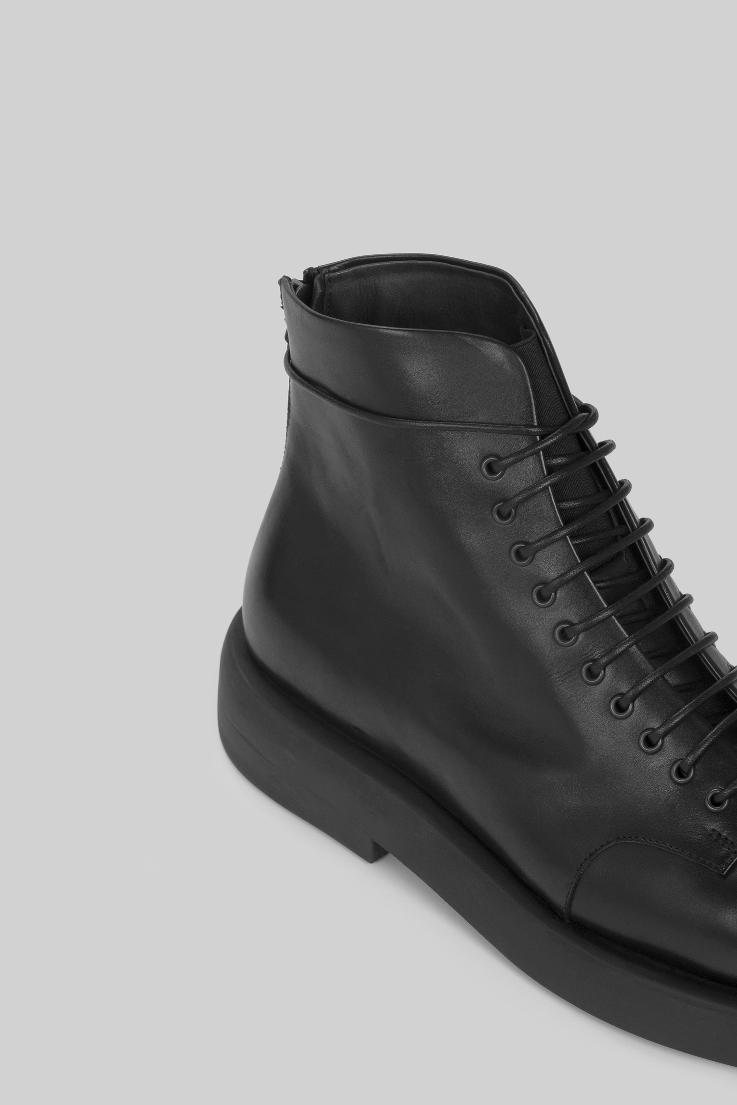Gommello Black Ankle Boots