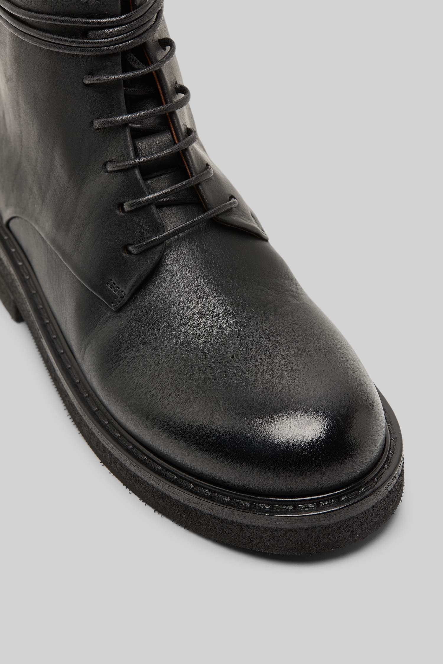 Parrucca Black Leather Combat Boots