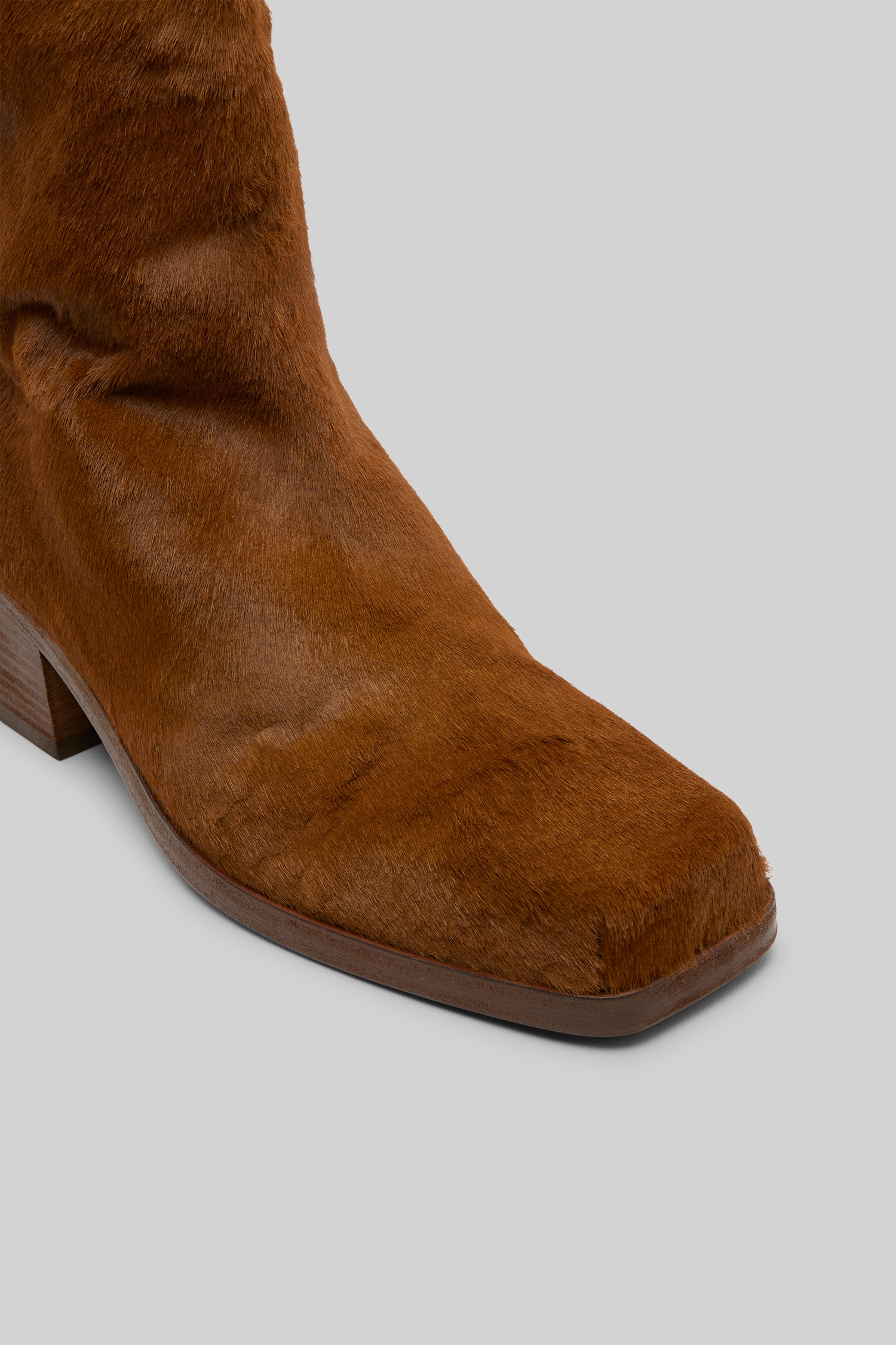 Cassello Basalt Leather Ankle Boots