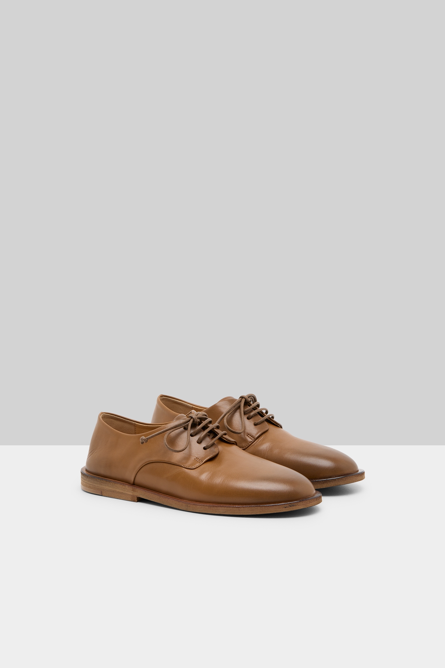 Mando Walnut Leather Derby Shoes