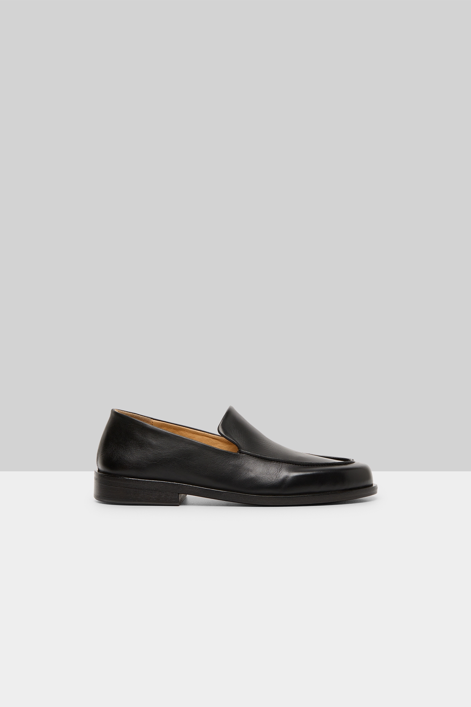 Mocasso Black Leather Loafers