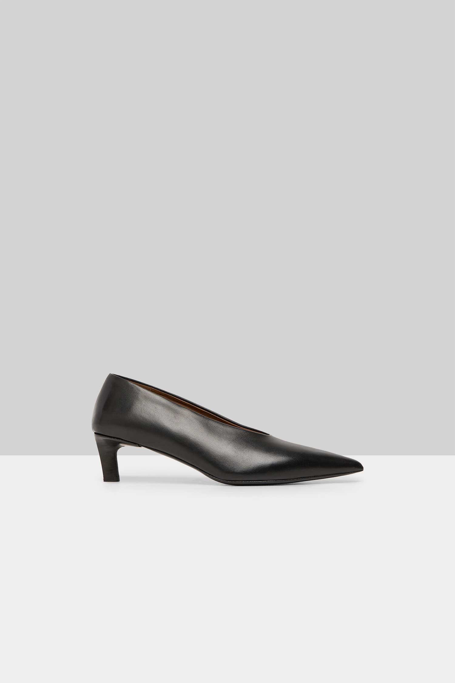 Aculeo Black Leather Decollete