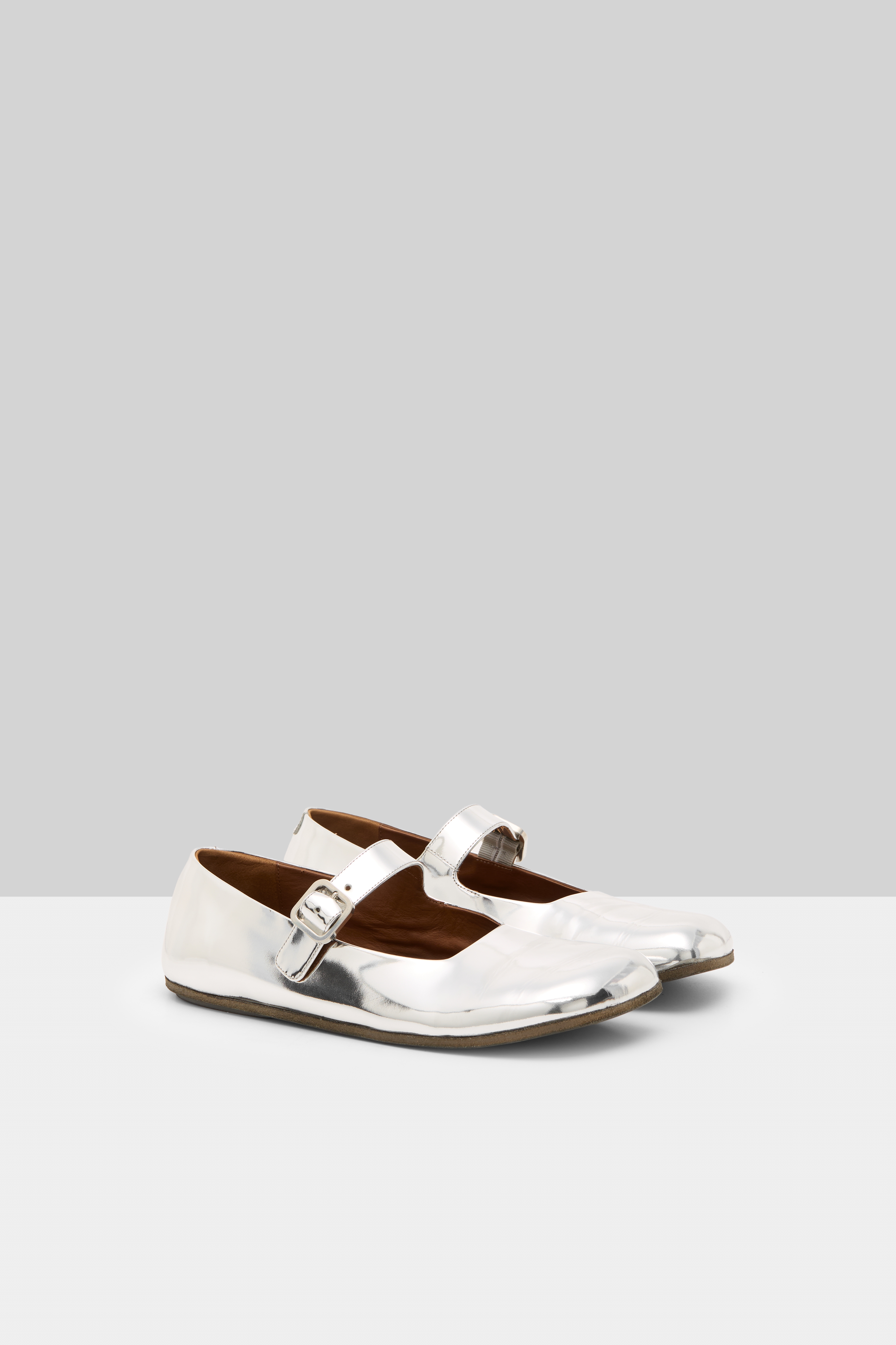 Appiedi Silver Foil Leather Ballerina Shoes