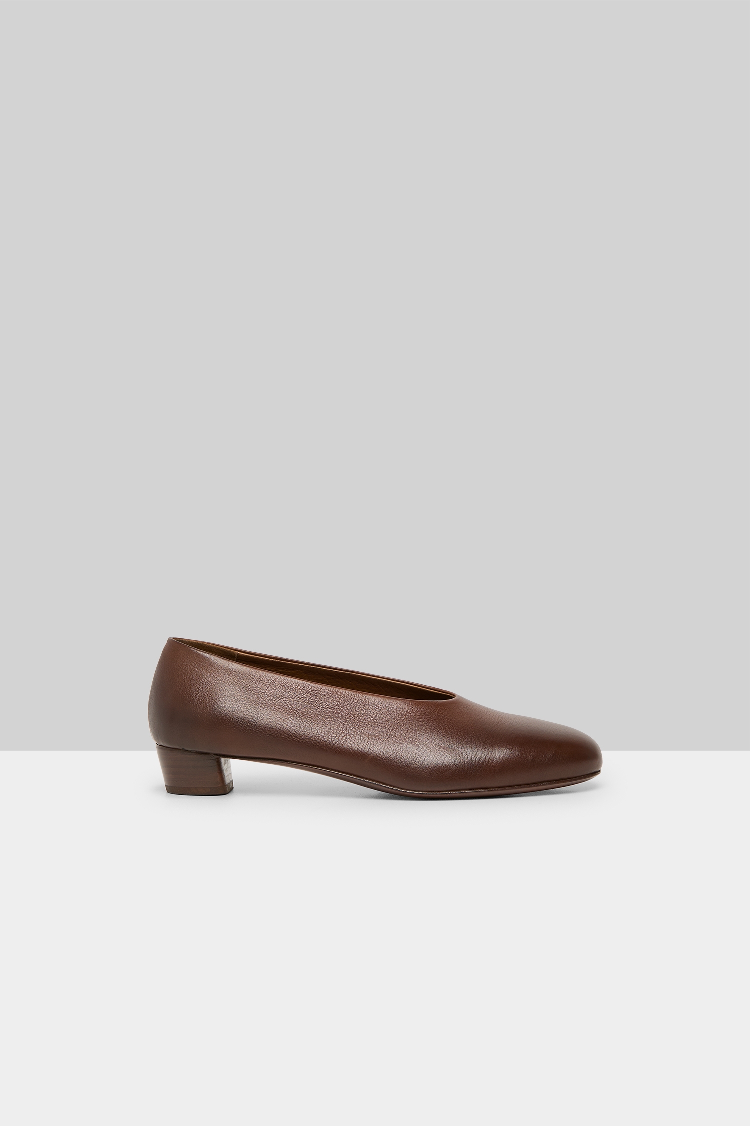 Codina Basalt Leather Decollete