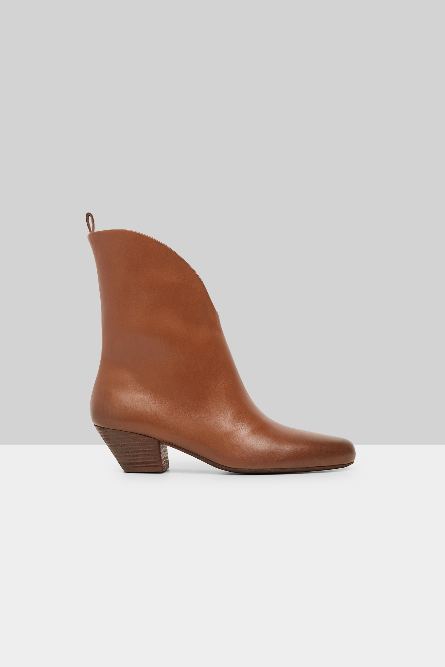 Goccio Basalt Leather Ankle Boots