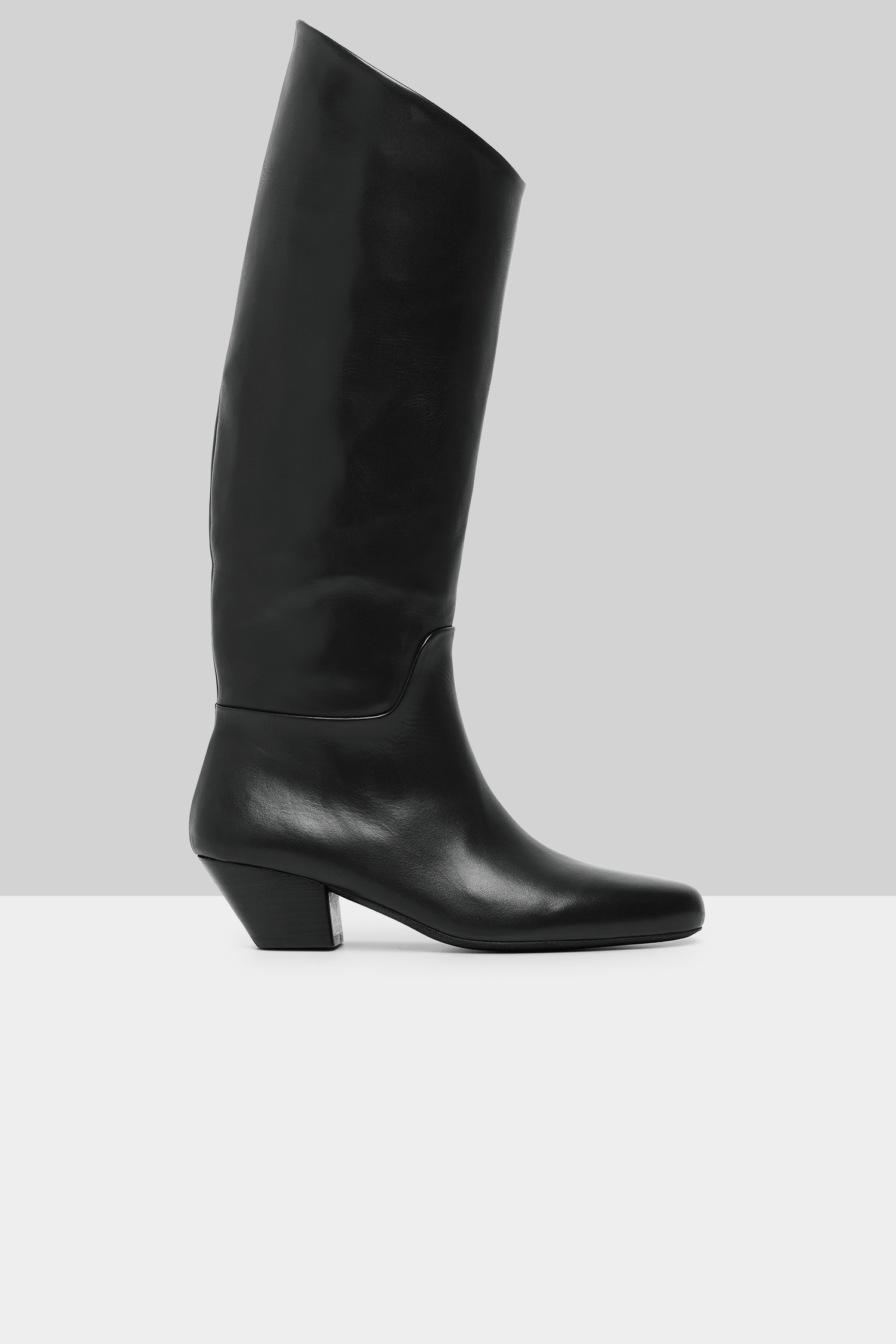 Goccio Black Leather Heeled Boots
