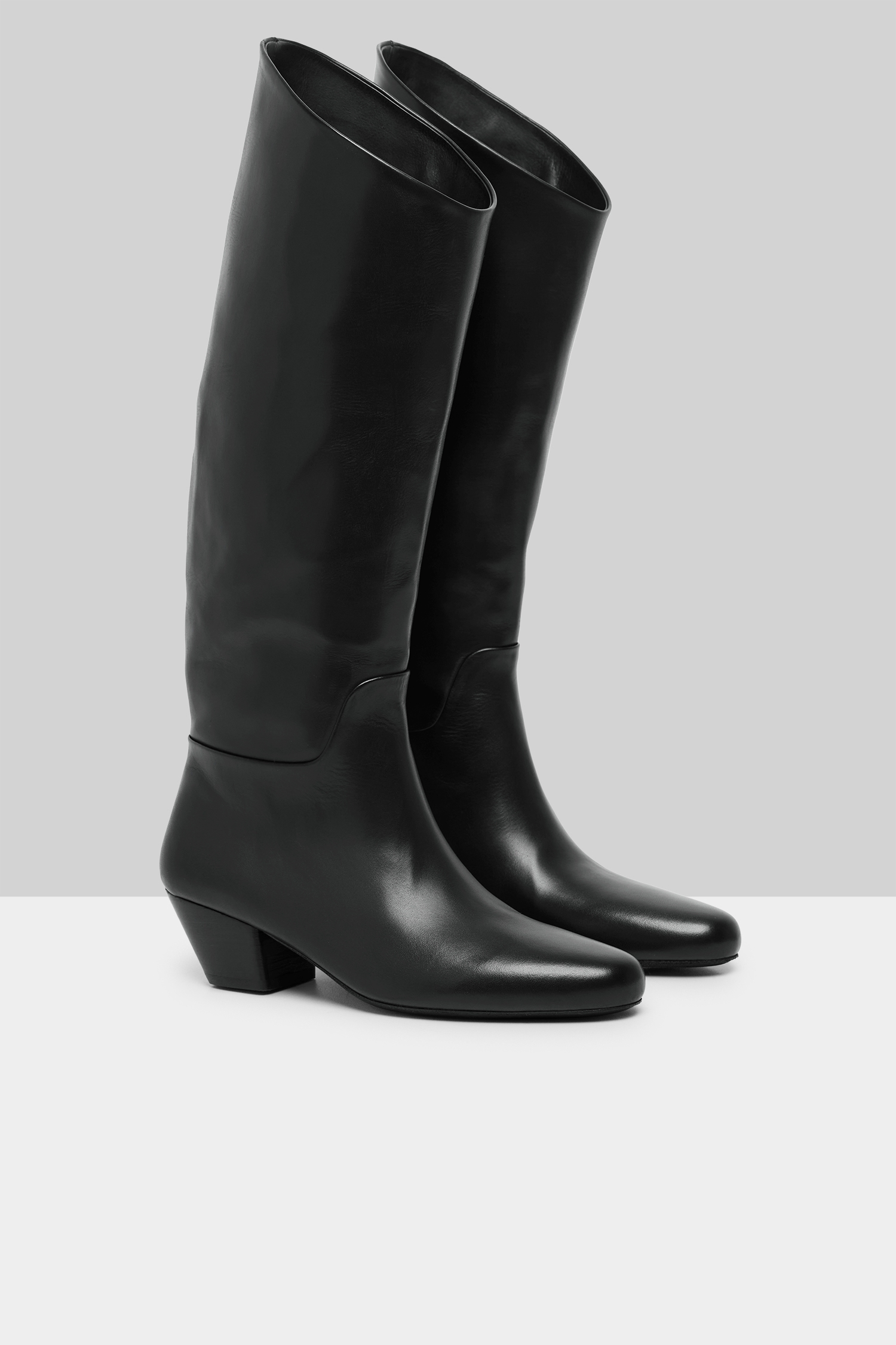 Goccio Black Leather Heeled Boots