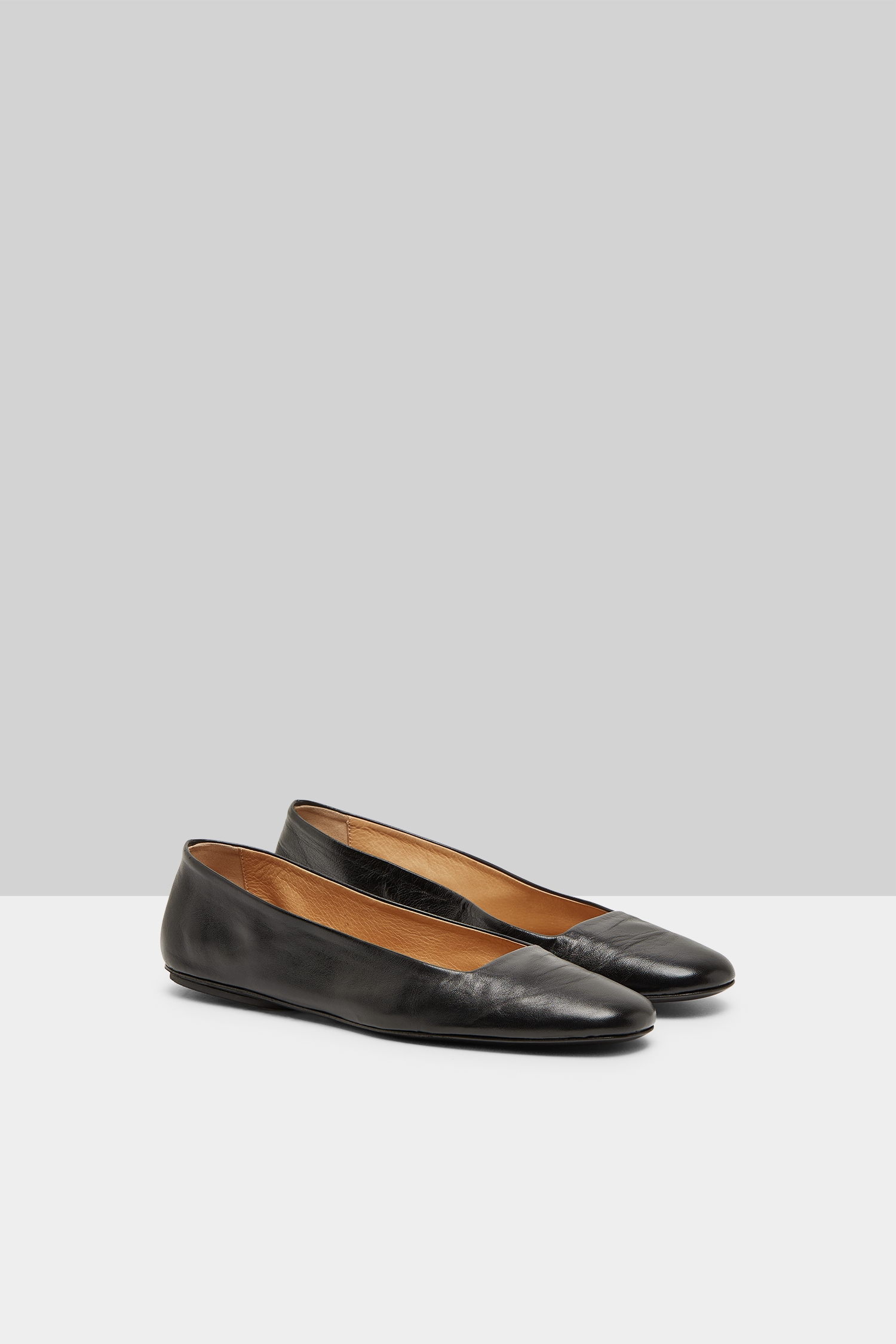 Distesa Black Ballerina Shoes