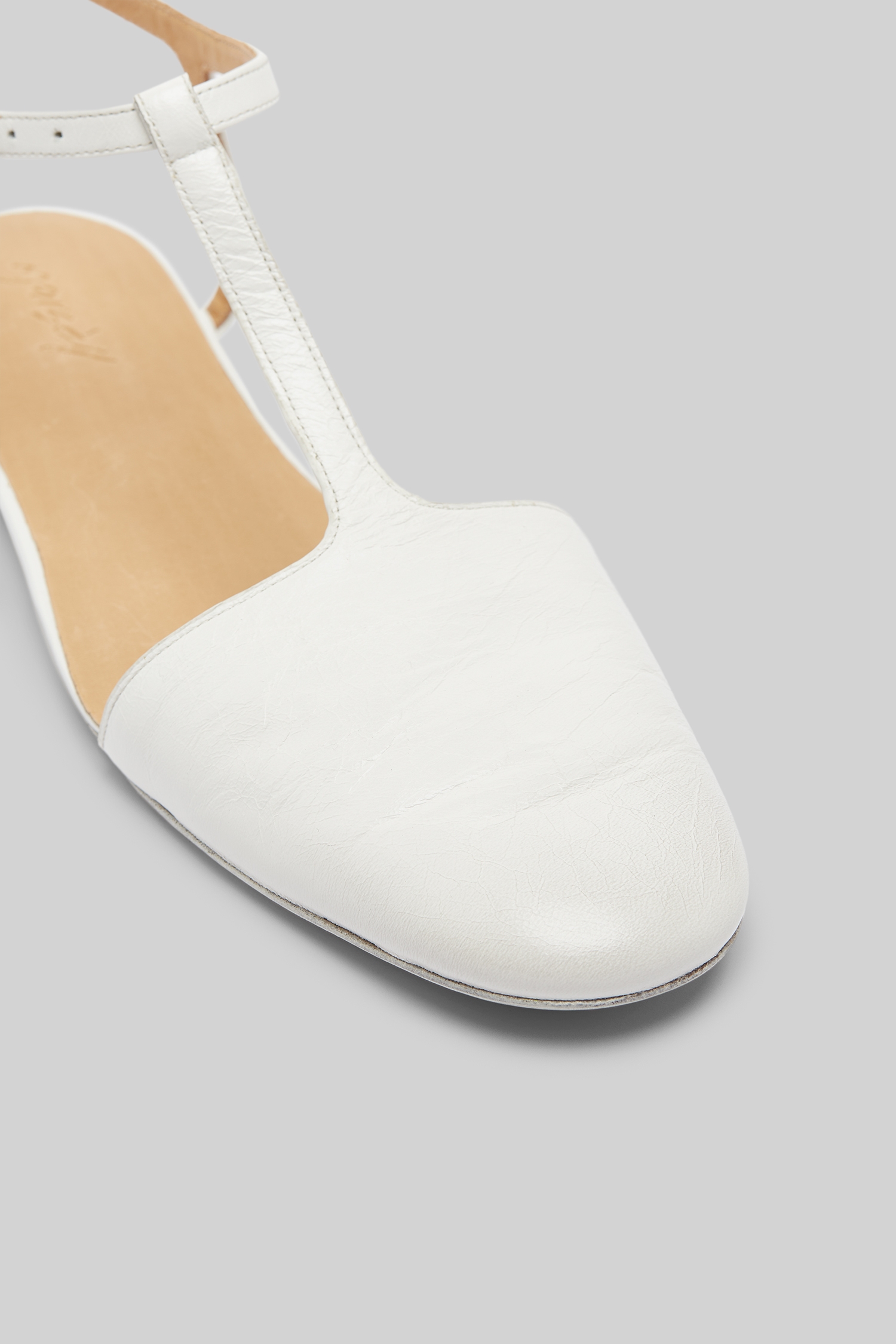 Distesa White Ballerina Shoes