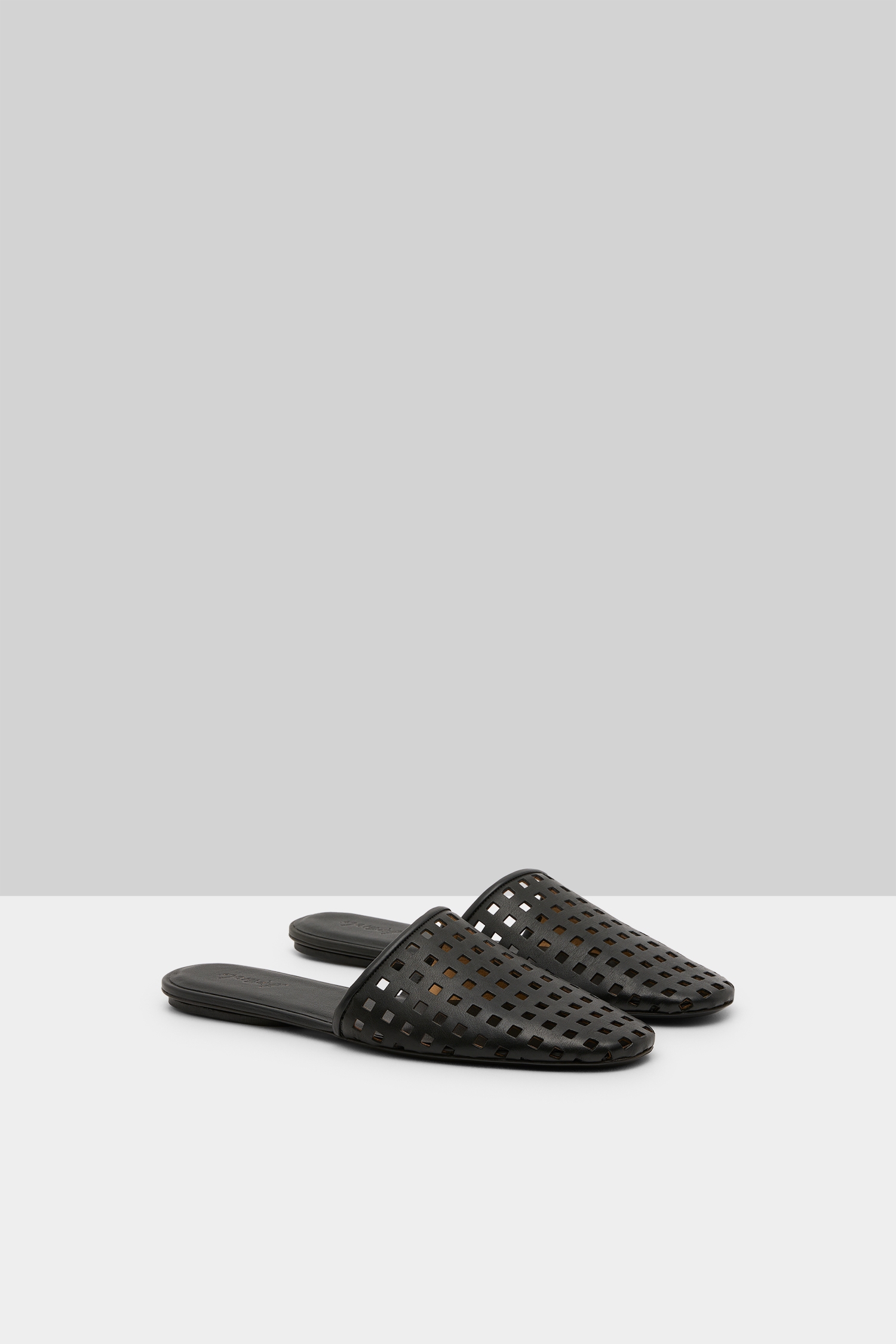 Distesa Forata Black Mule