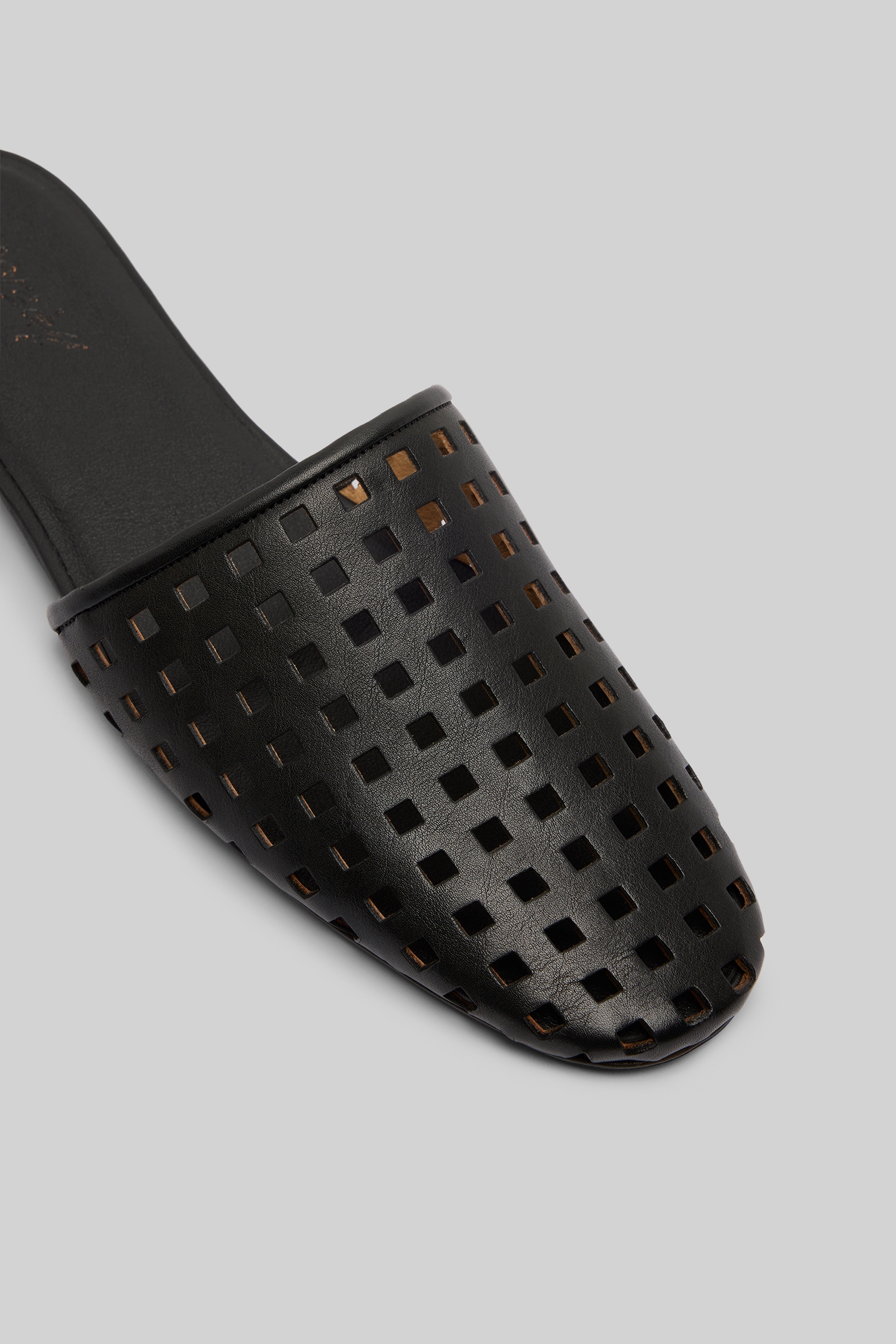 Distesa Forata Black Mule