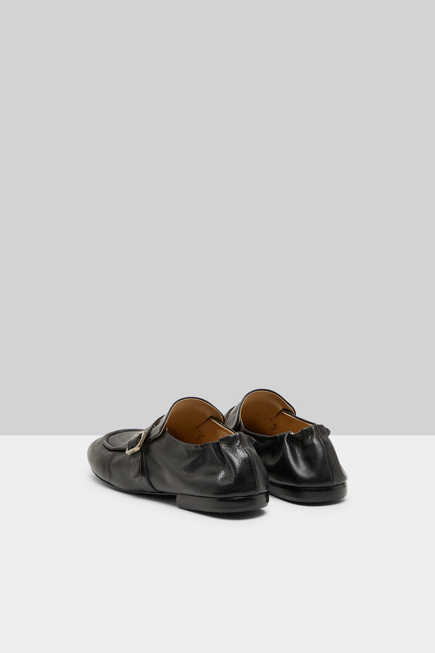 Mandolo Black Loafers