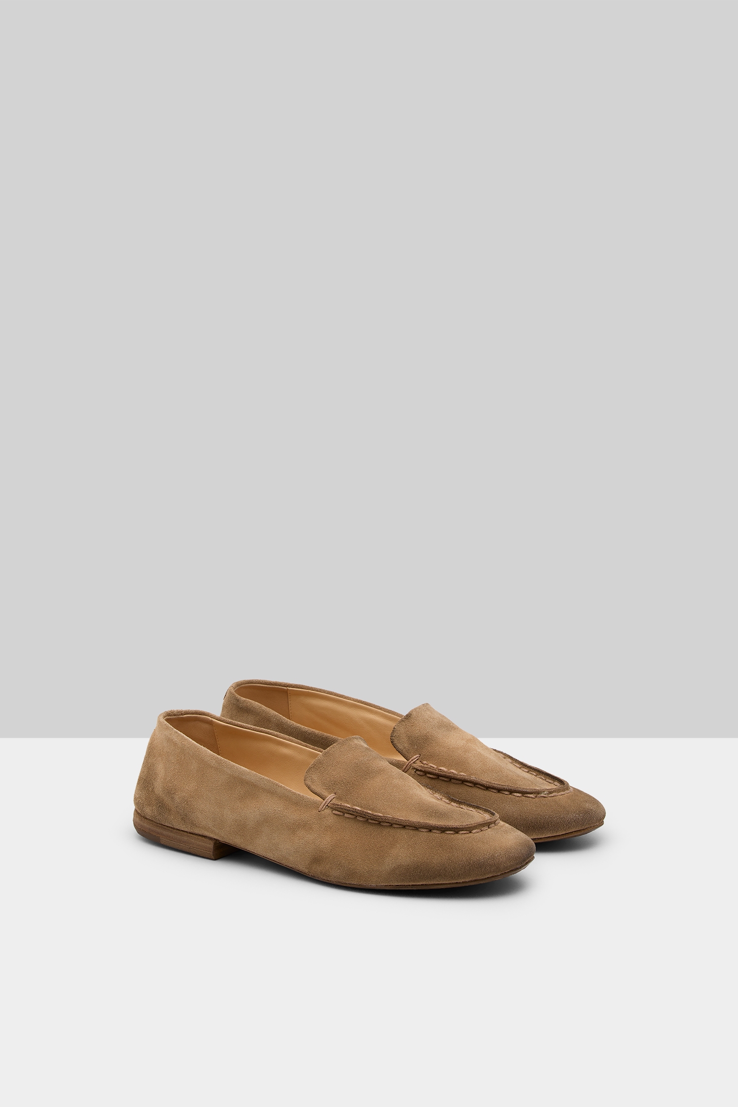 Mandolo Hazelnut Loafers