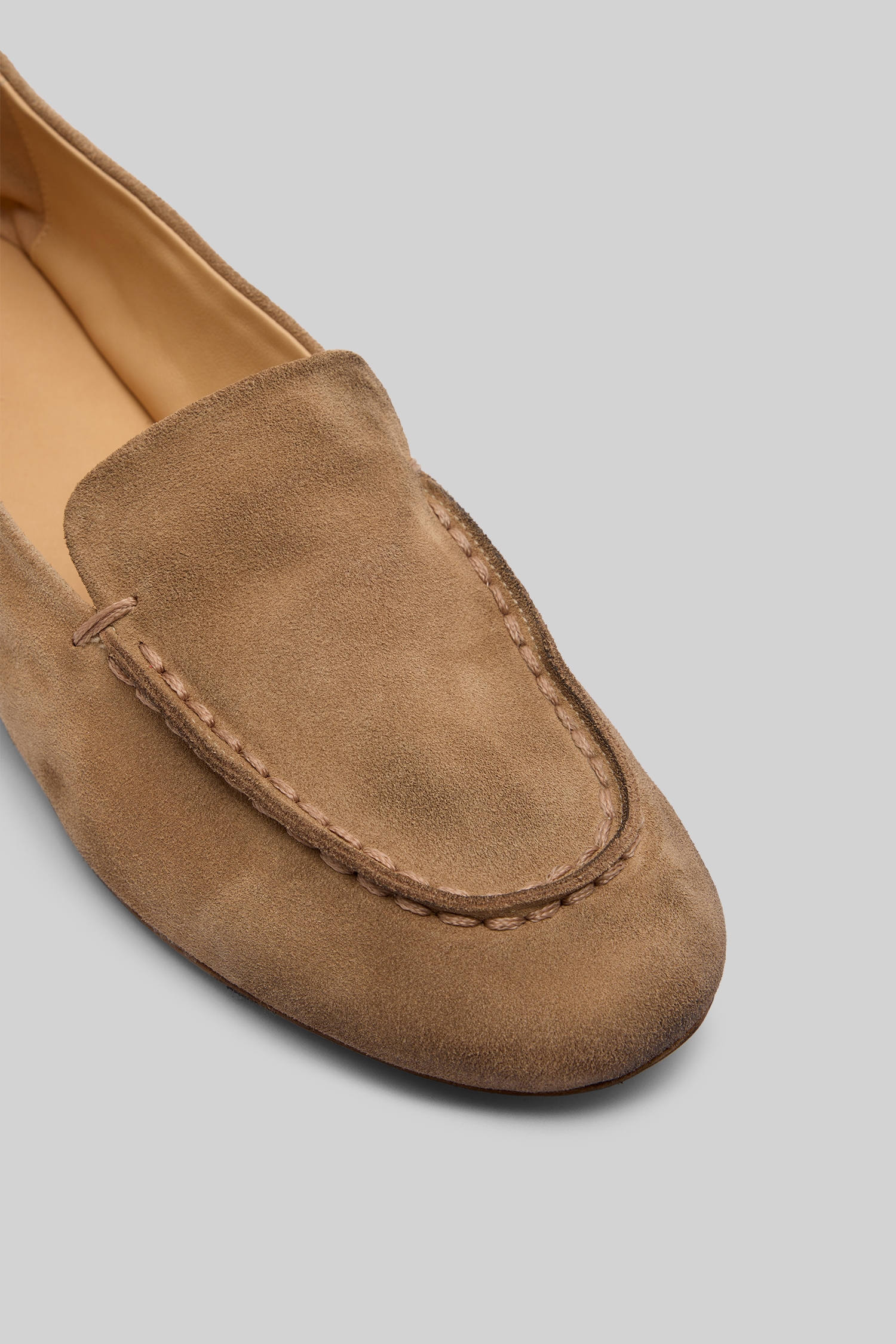 Mandolo Hazelnut Loafers
