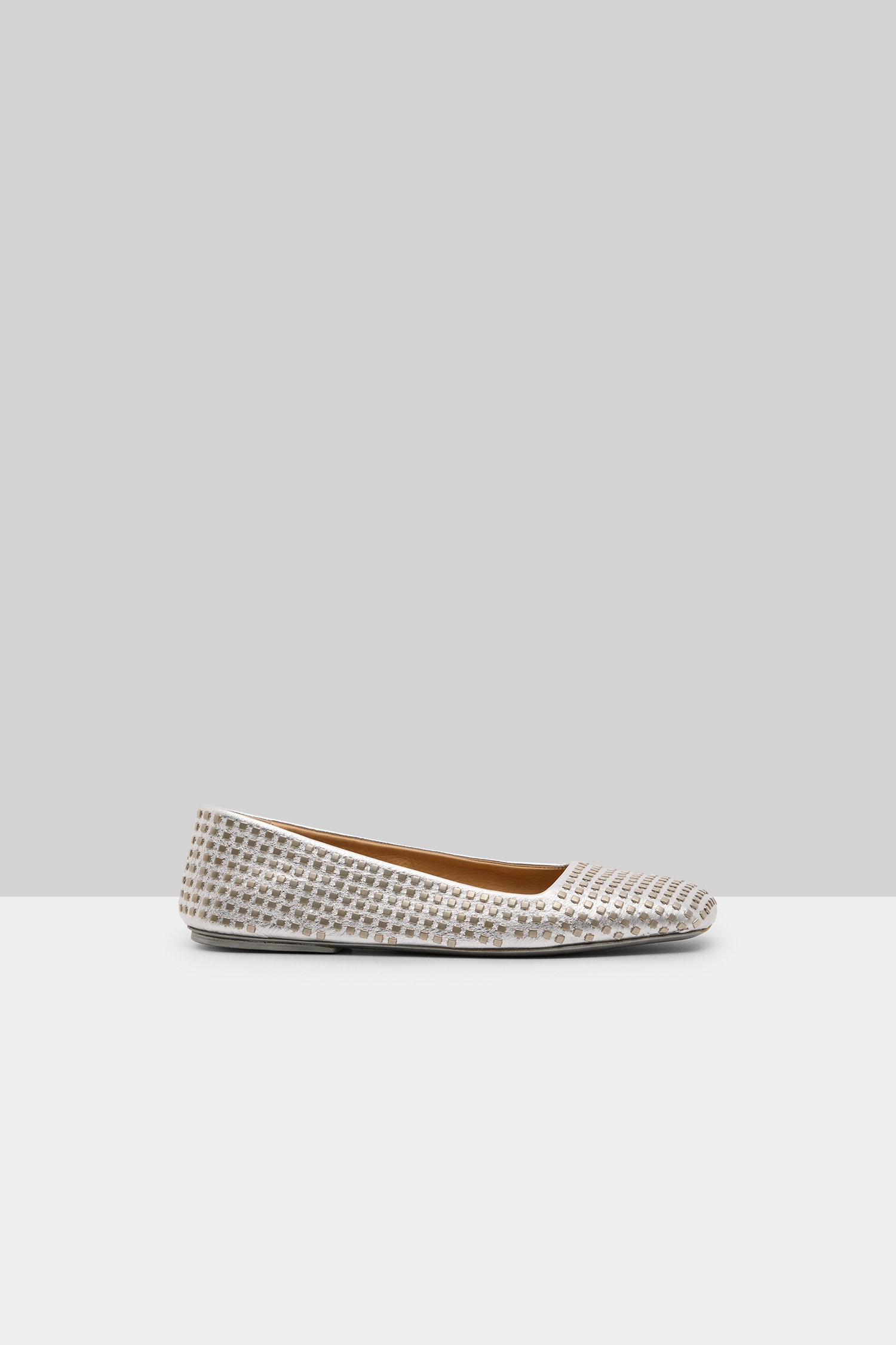 Quadrangolo Borchie Silver Foil Ballerina Shoes